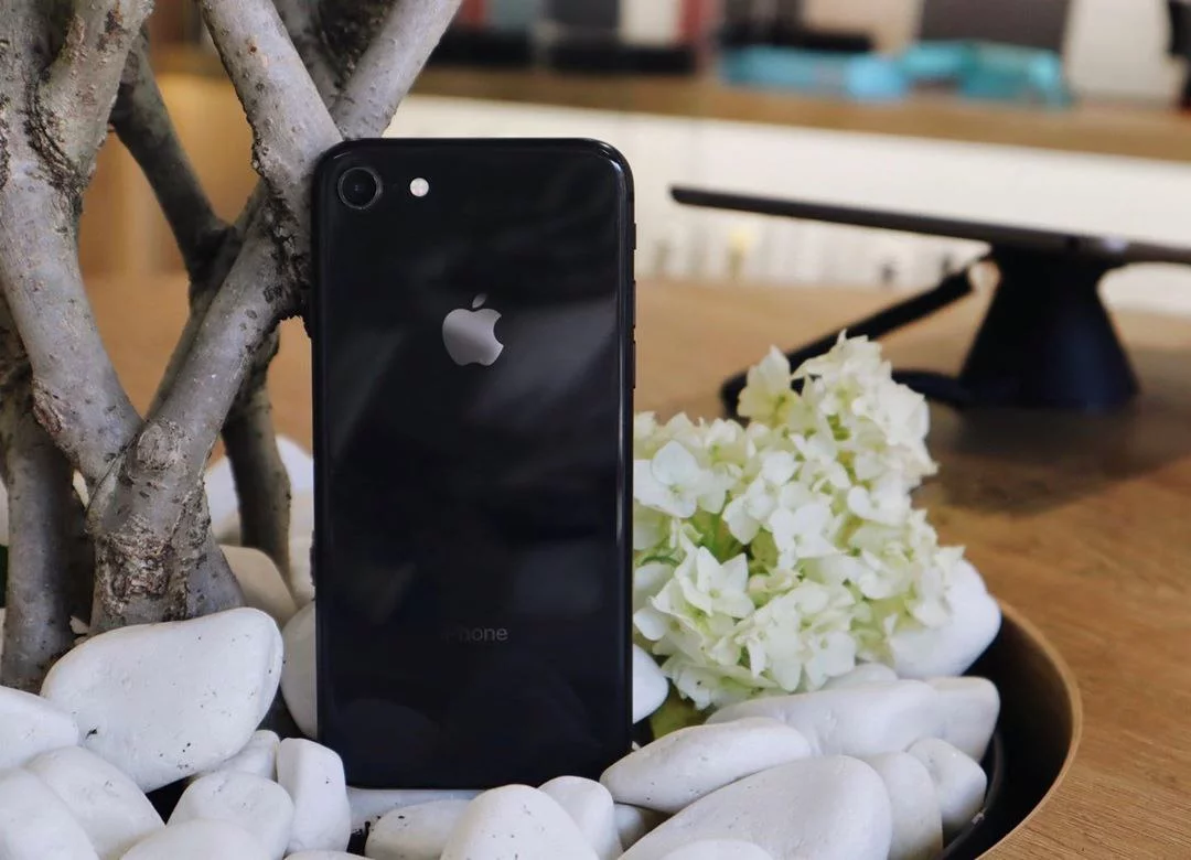 б/у iPhone 8