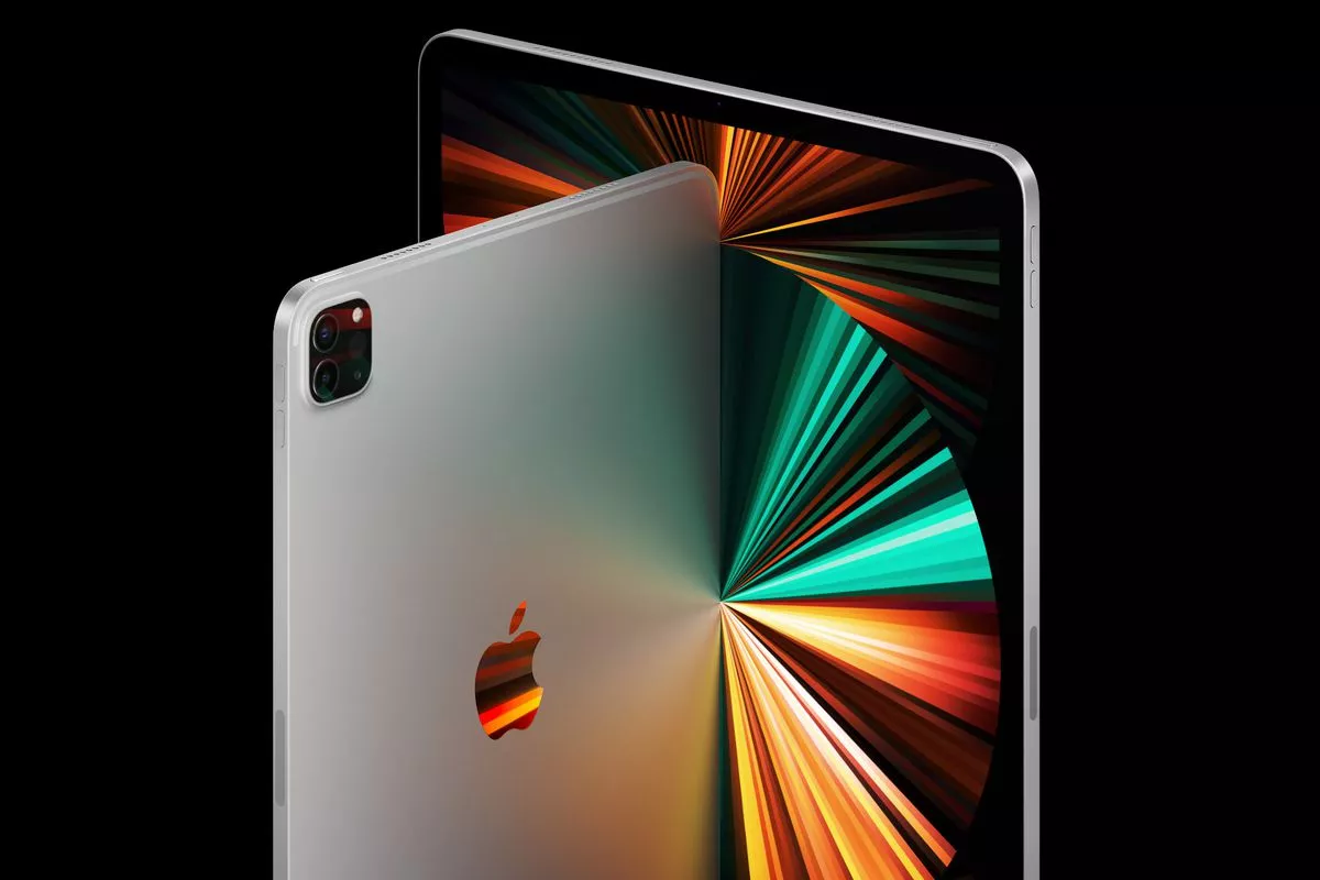 Планшет Apple iPad Pro 12.9 2021, 512GB, Silver, Wi-Fi (MHNL3)