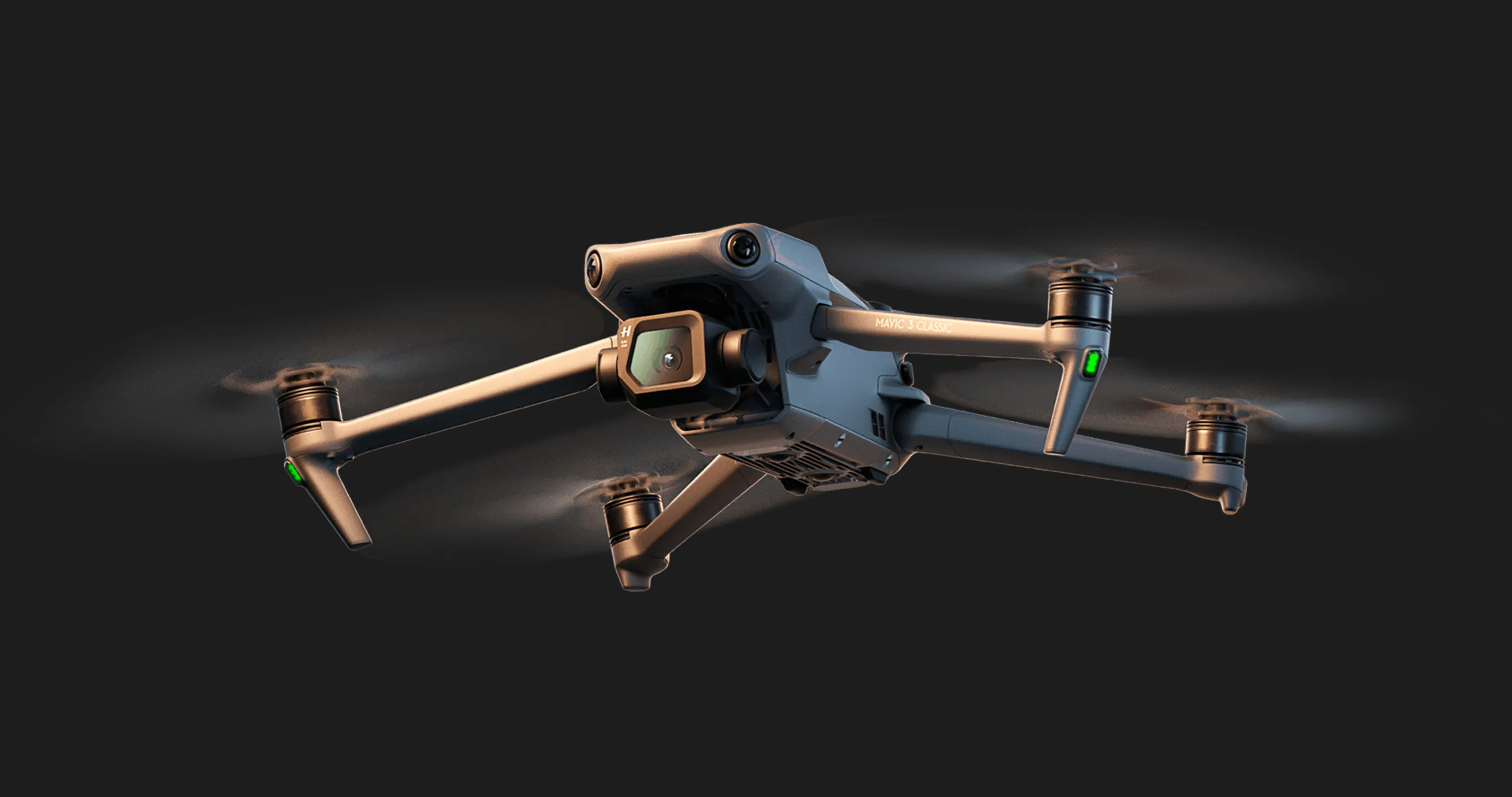 Квадрокоптер DJI Mavic 3 Classic with RC Remote