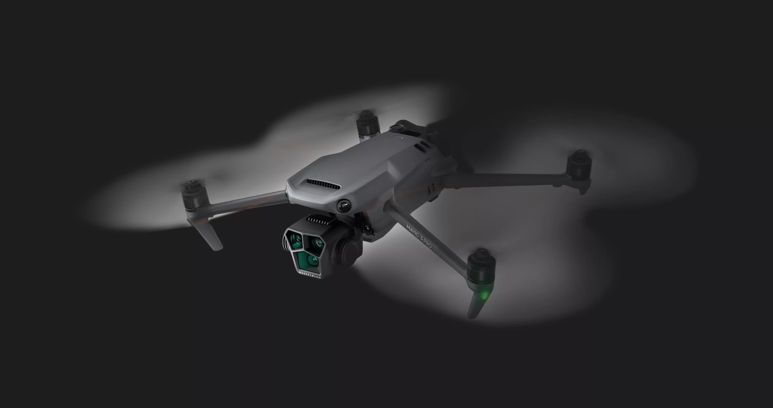 Квадрокоптер DJI Mavic 3 Pro (DJI RC)