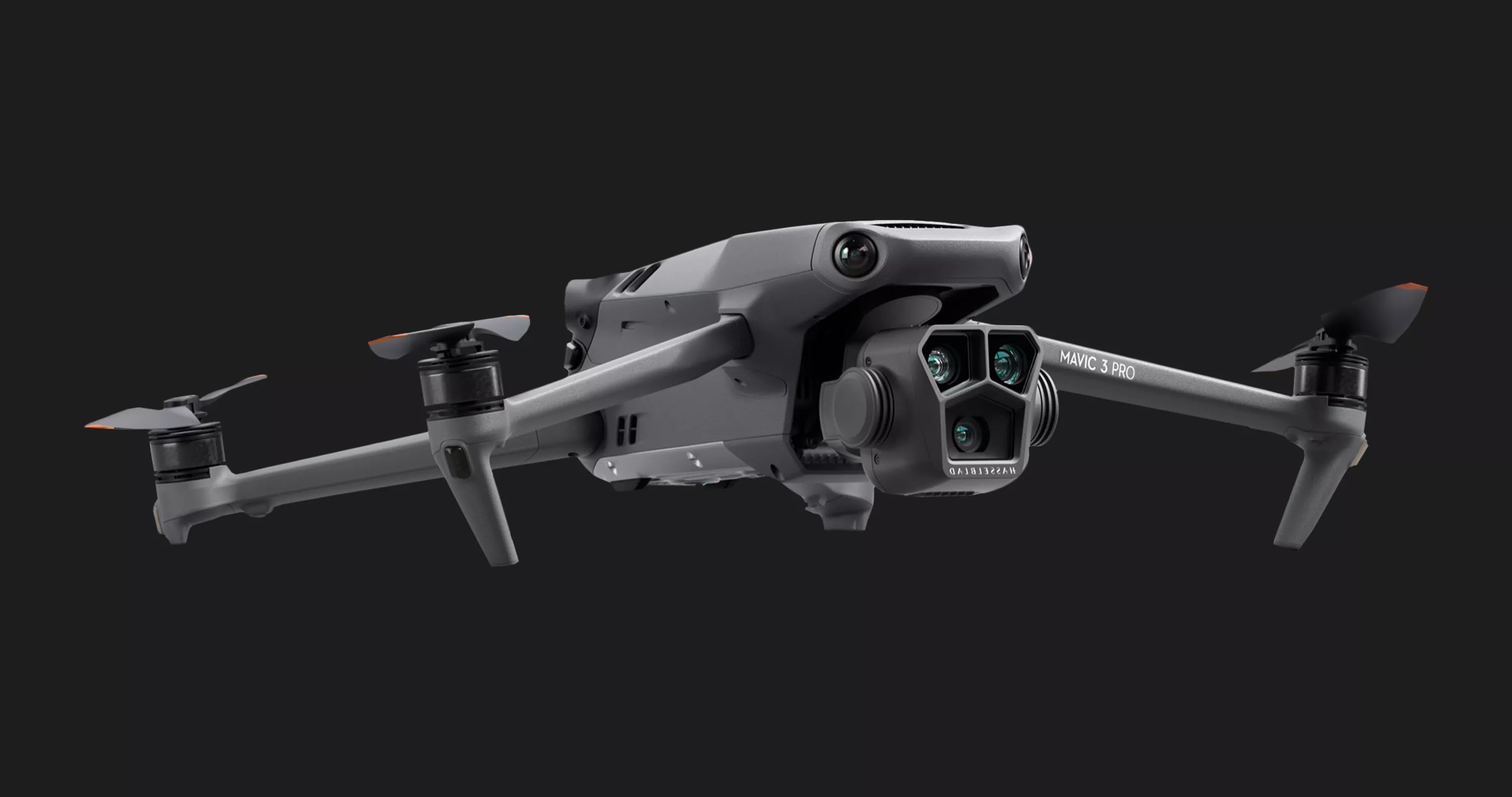 Квадрокоптер DJI Mavic 3 Pro (DJI RC)