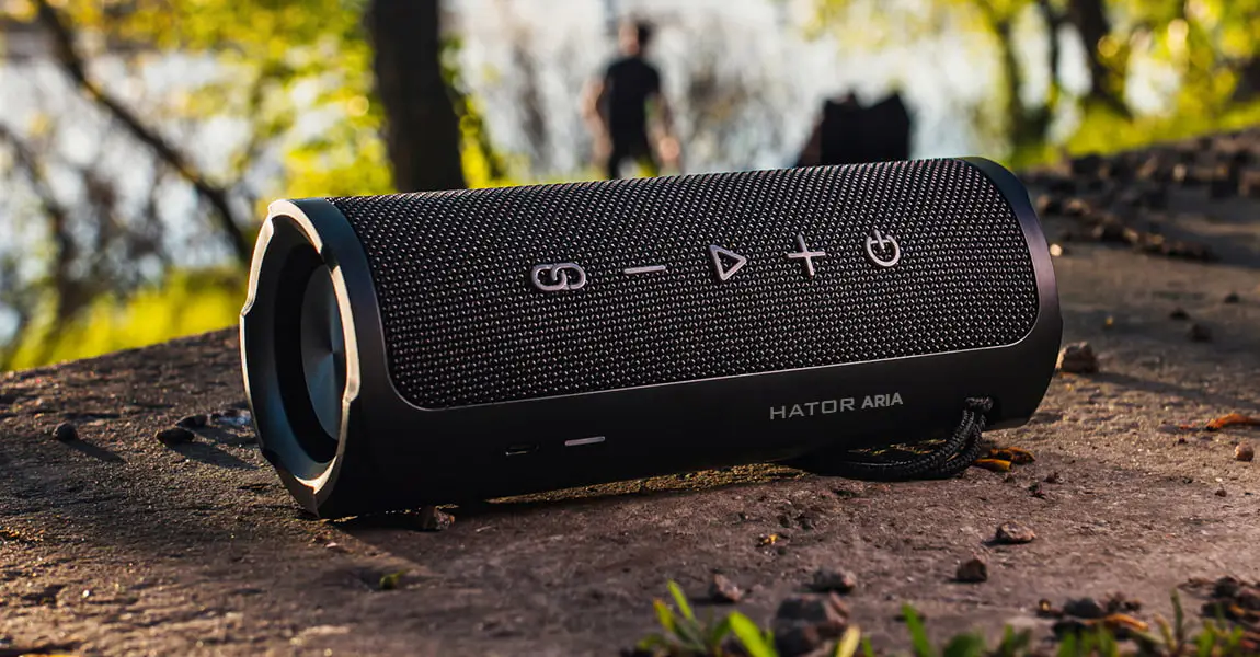 Портативная Bluetooth колонка Hator Aria Wireless (Phantom Black) (HTA-201)
