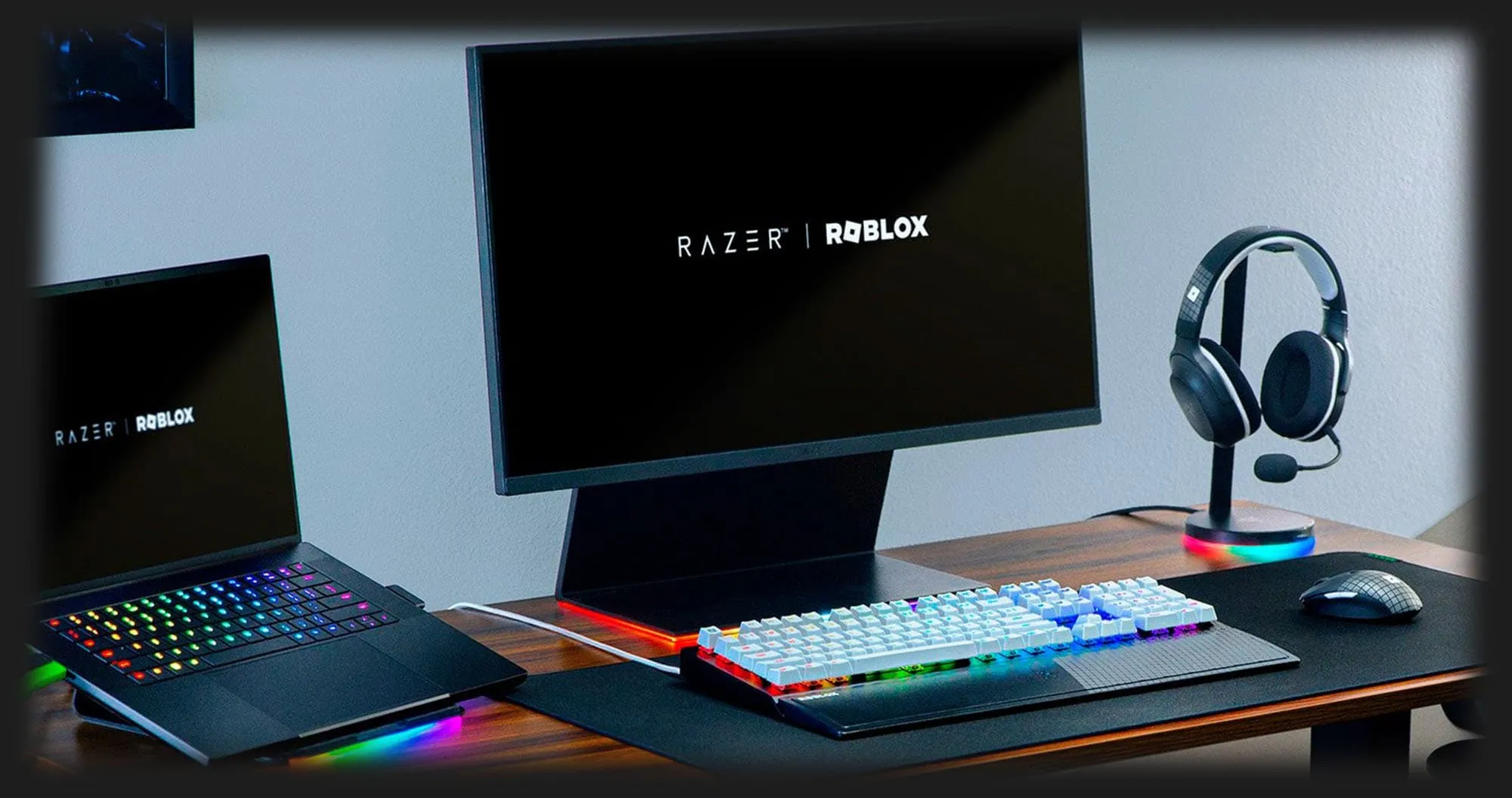 Клавиатура игровая Razer BlackWidow V3 Green Switch ROBLOX Edition