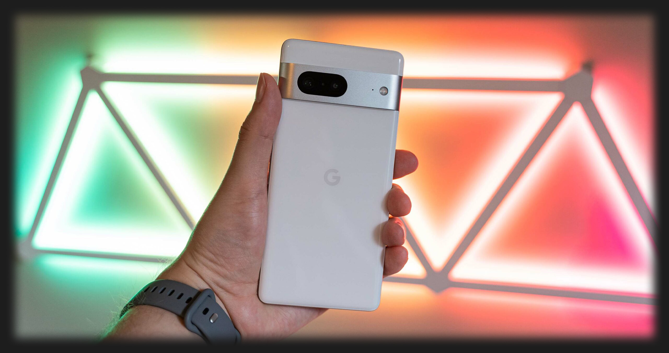 Смартфон Google Pixel 7 8/128GB (Lemongrass)