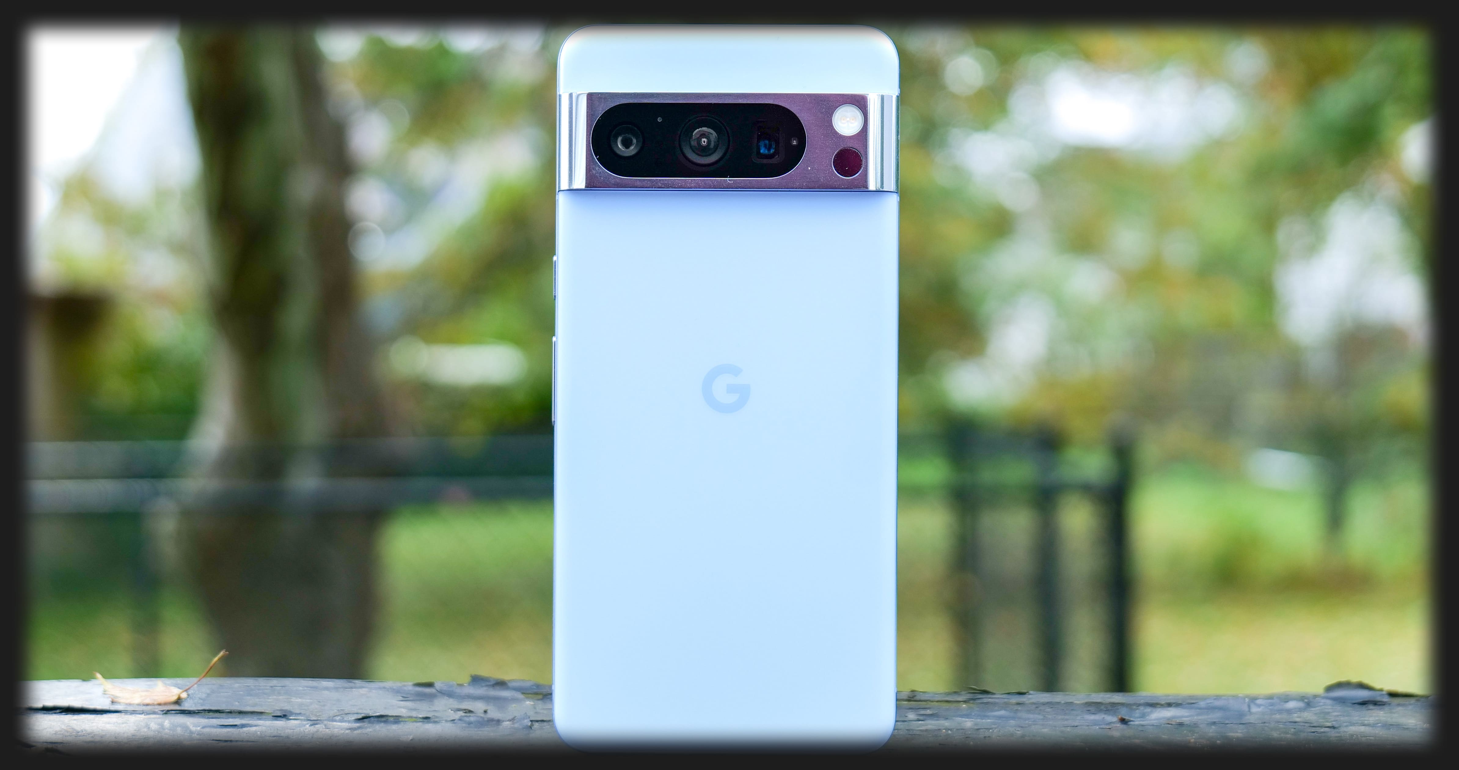 Смартфон Google Pixel 8 Pro 12/256GB (Porcelain)
