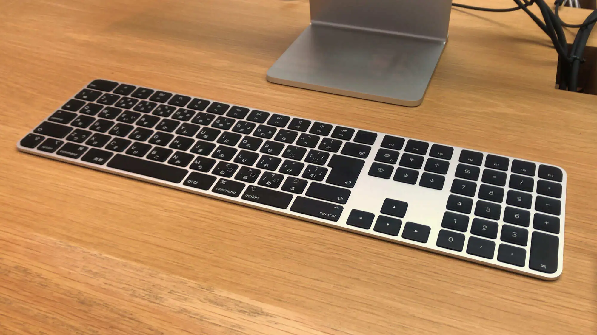 Оновлення безпеки для Magic Keyboard від Apple