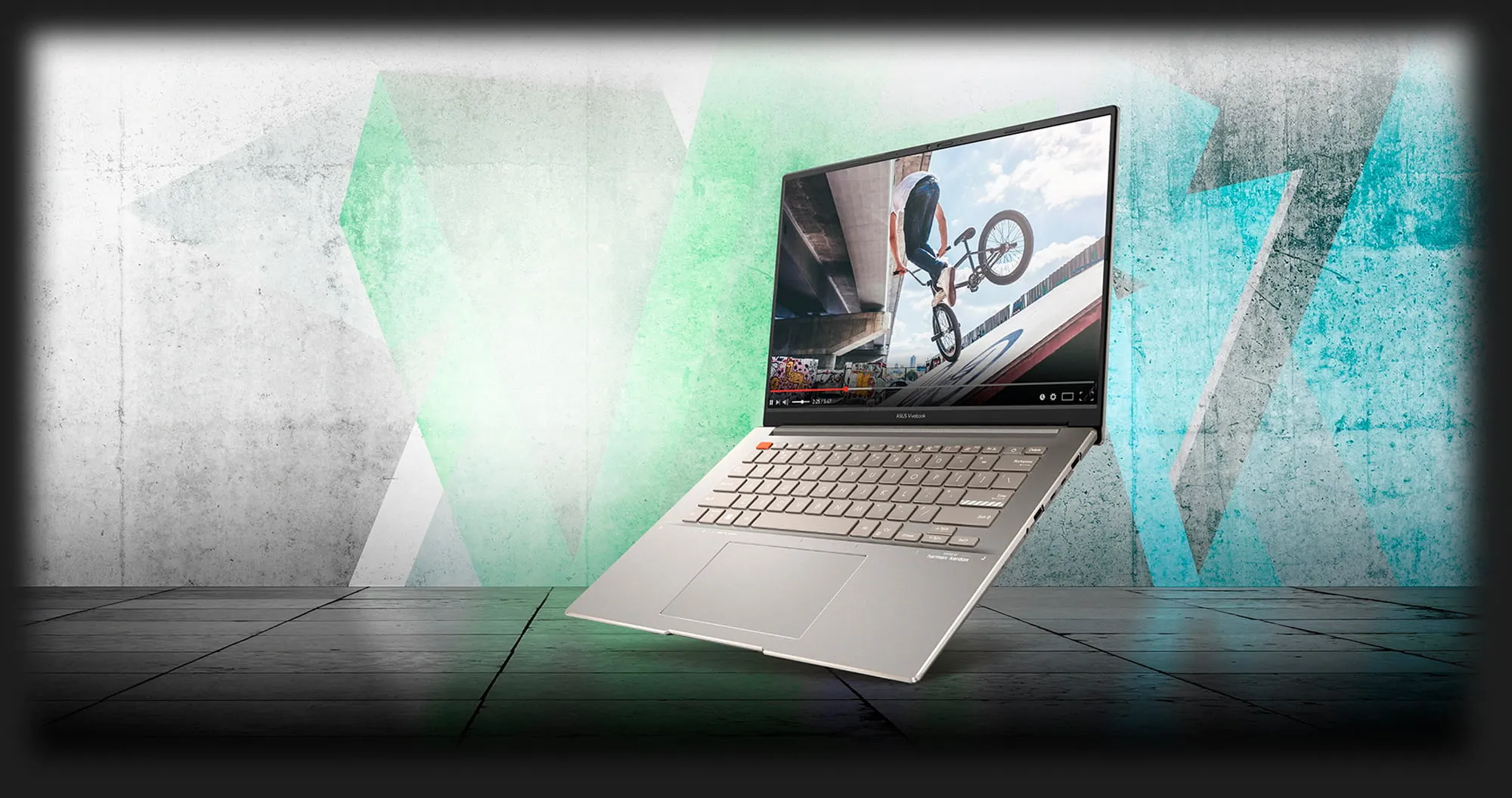 Ноутбук Asus Vivobook S 14X OLED S5402ZA (Intel Core i7/16GB/1TB SSD/Intel Iris Xe Graphics) (S5402ZA-M9058W) (Global)