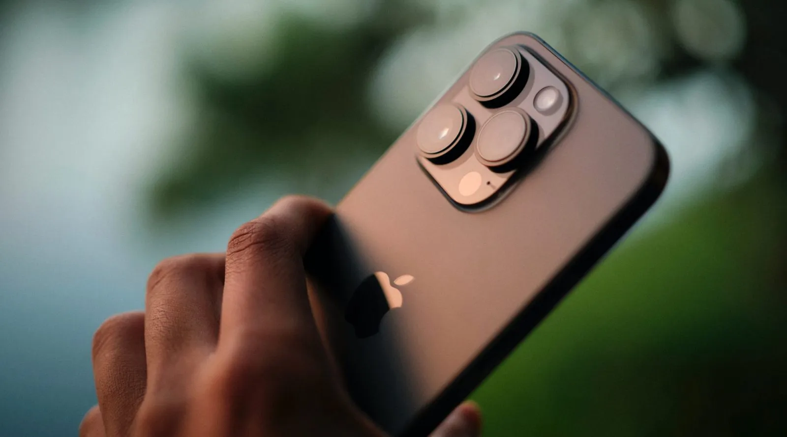 iPhone 16 может составить конкуренцию профессиональным фотокамерам