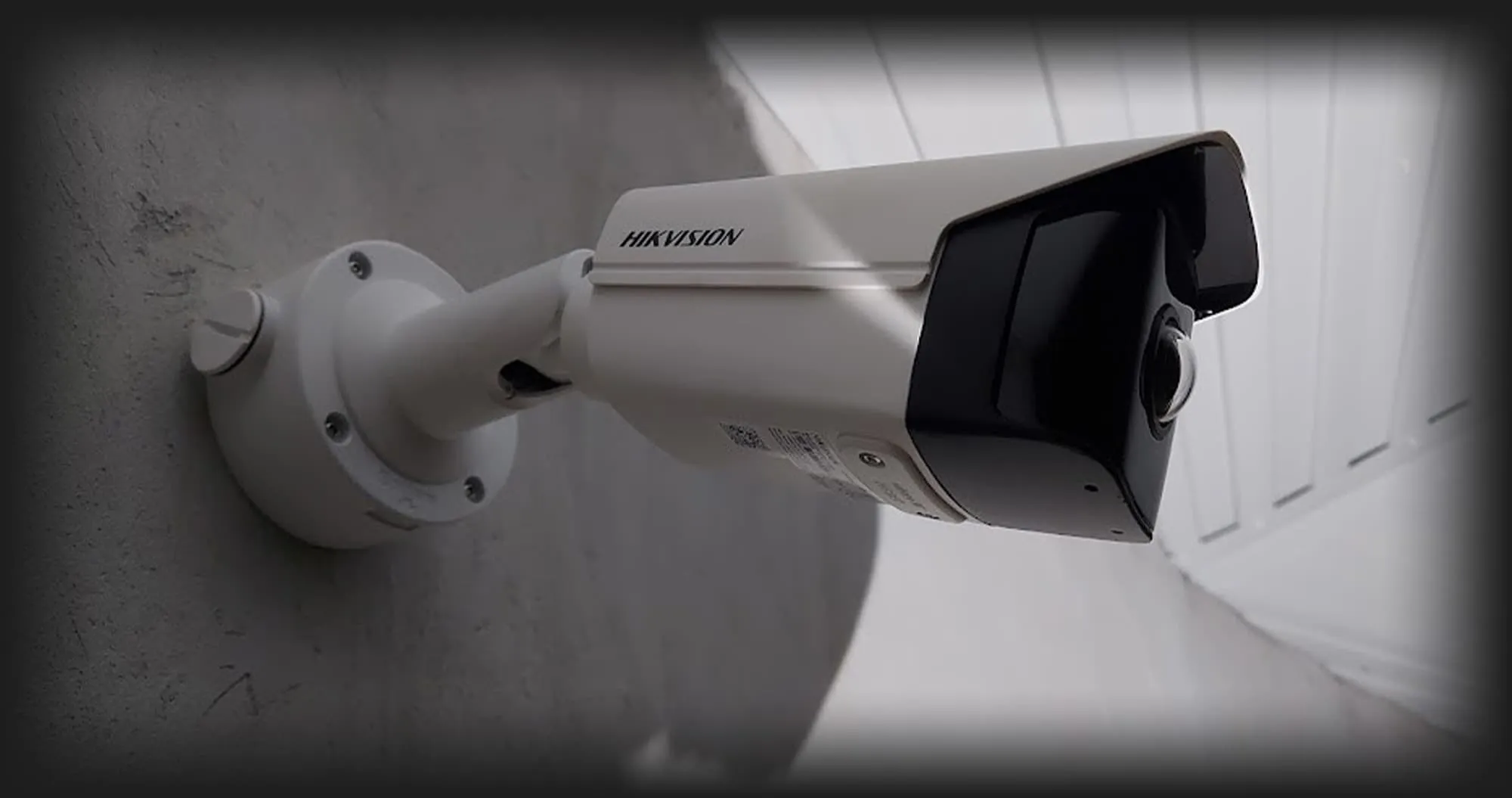 IP камера уличная Hikvision DS-2CD2T45G0P-I (1.68) (White)