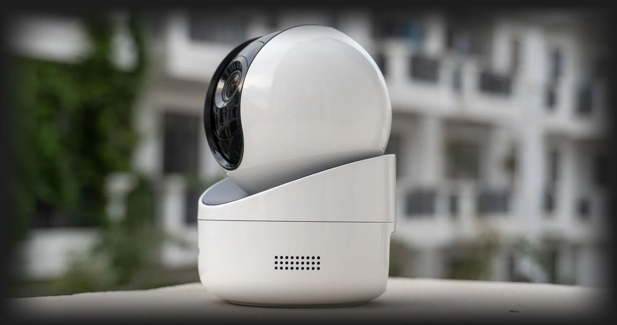 IP камера Hikvision DS-2CV2Q21FD-IW (W) (2.8 мм)