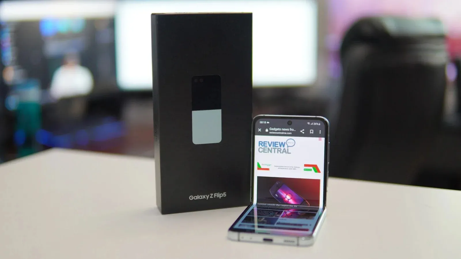 Обзор Samsung Galaxy Flip 5