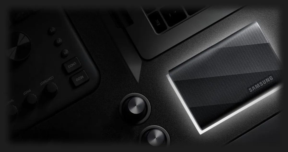 Внешний SSD-накопитель Samsung T9 2TB (Black)