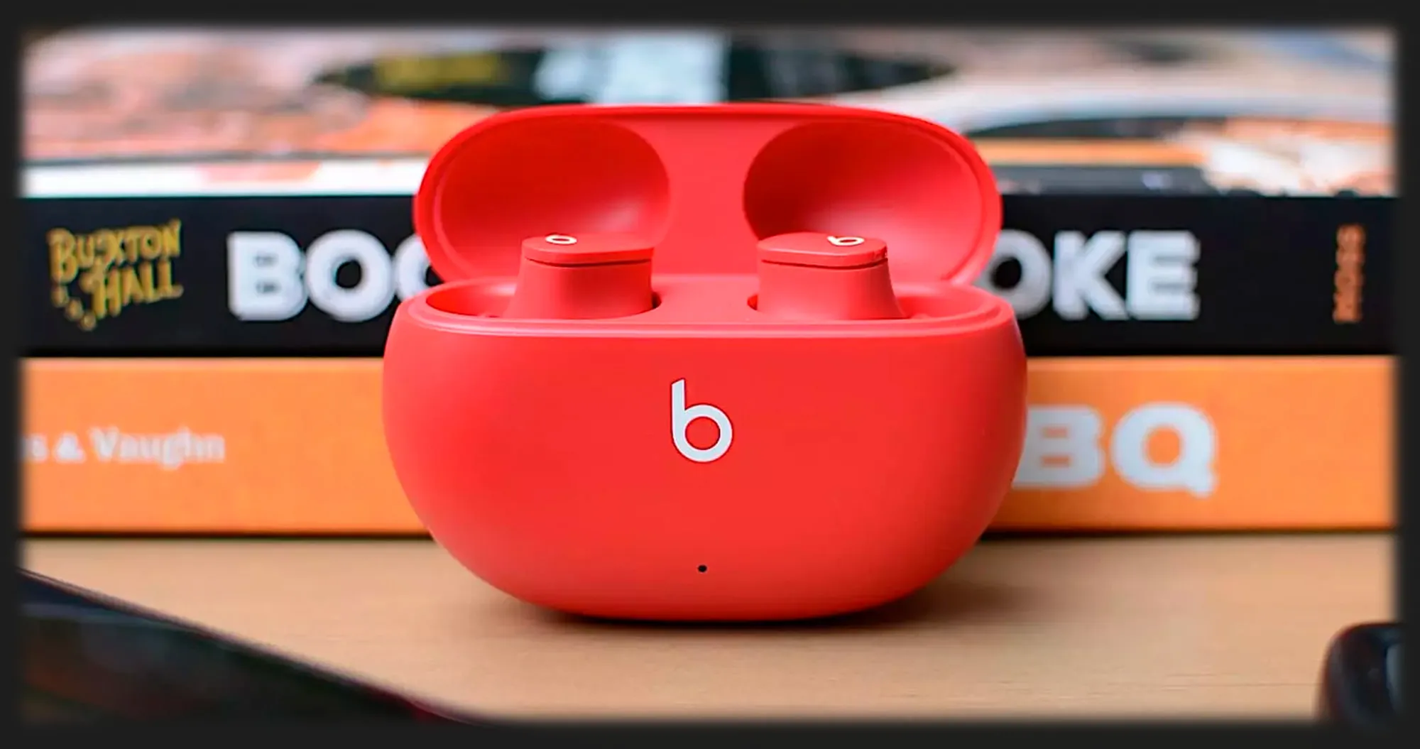 Наушники Beats Studio Buds True Wireless Noise Cancelling Earphones (Red)