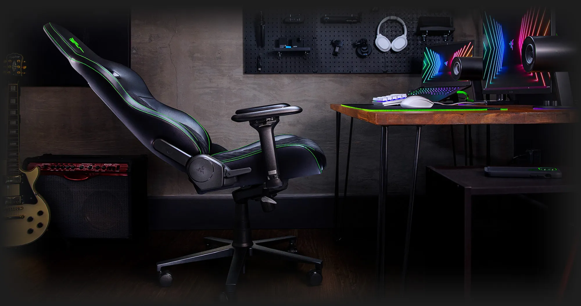 Кресло для геймеров Razer Enki X (Black Green) (RZ38-03880100-R3G1) (UA)