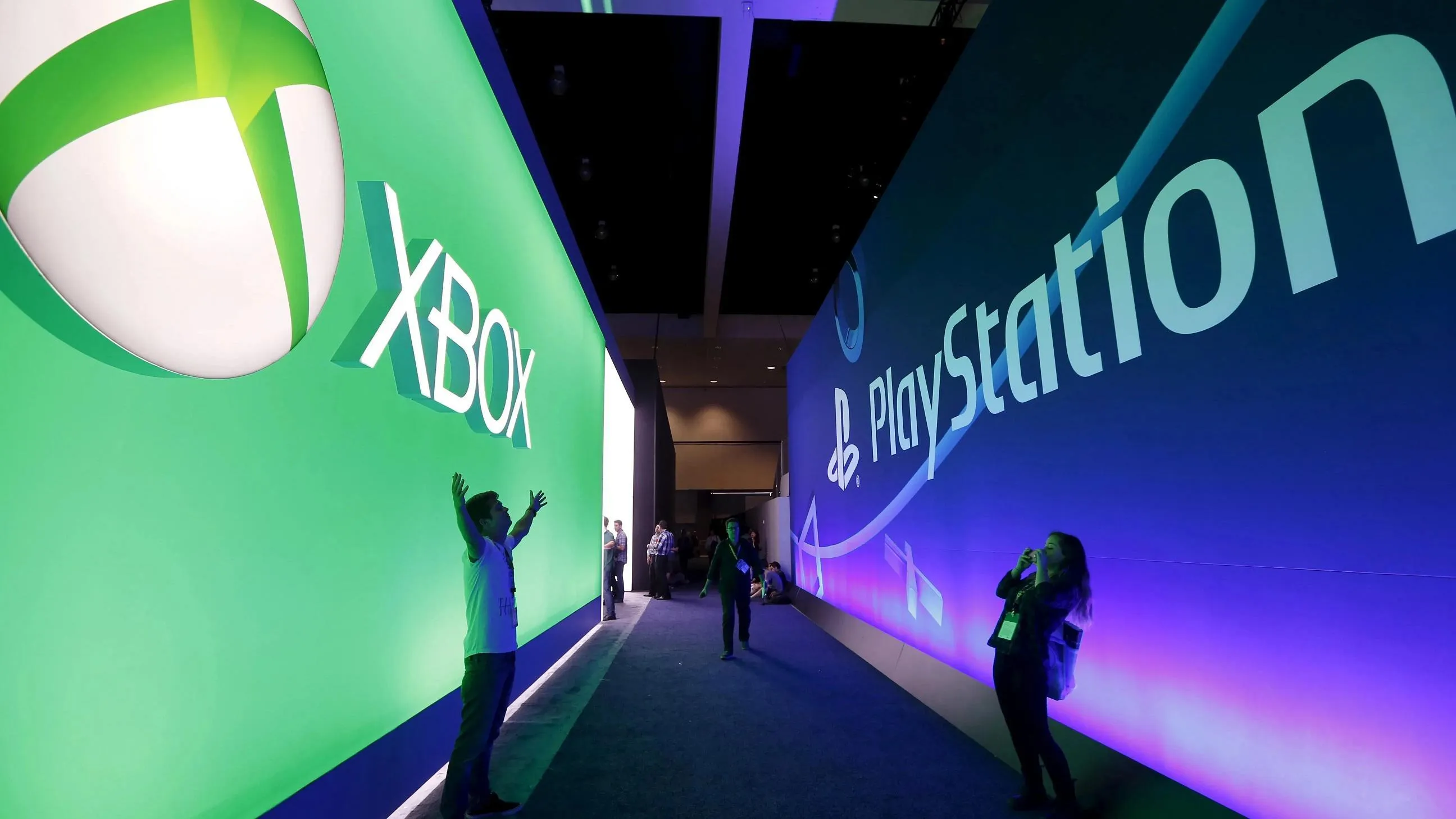 Microsoft Xbox чи Sony PlayStation