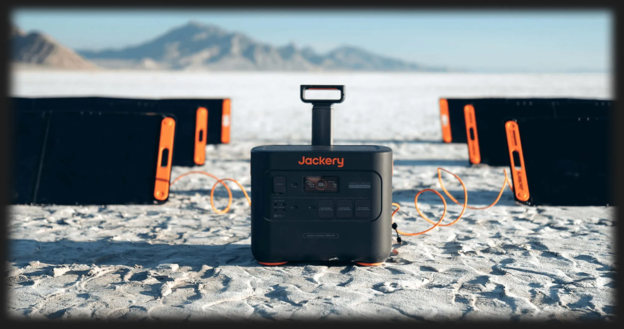 Портативна зарядна станція Jackery Explorer 3000 Pro (3024 Вт/г) (UA)