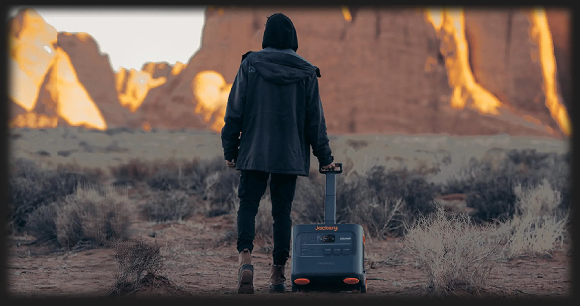 Портативна зарядна станція Jackery Explorer 3000 Pro (3024 Вт/г) (UA)