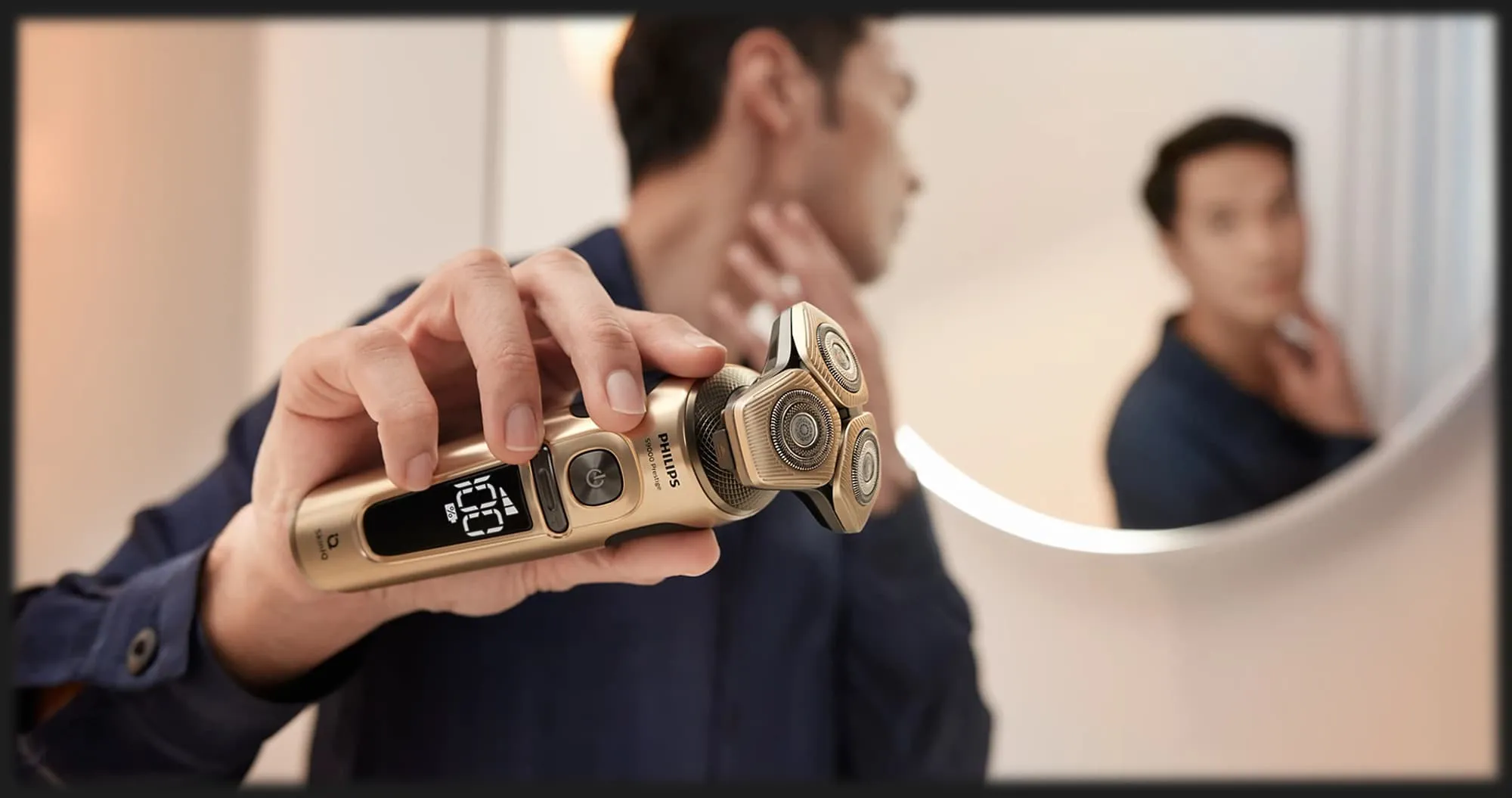 Электрическая бритва Philips Series 9000 Prestige (Gold)