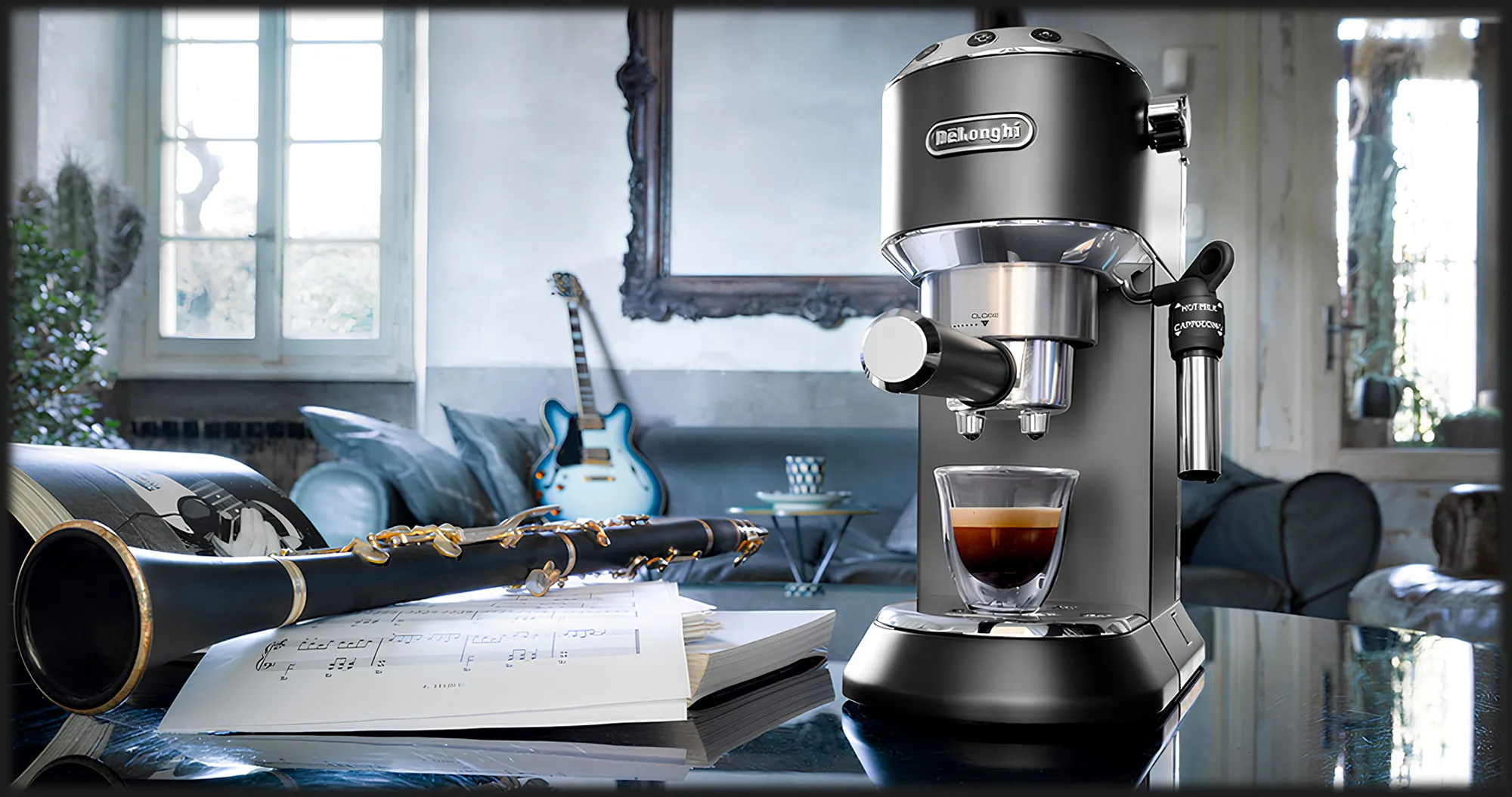 Ріжкова кавоварка DeLonghi Dedica (Metallic) (UA)