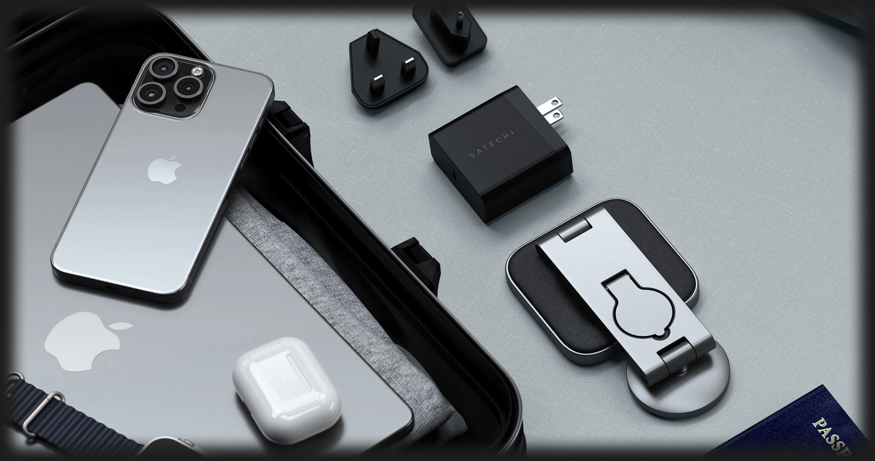 Беспроводная зарядка Satechi 3-in-1 Foldable Qi2 (Space Gray)