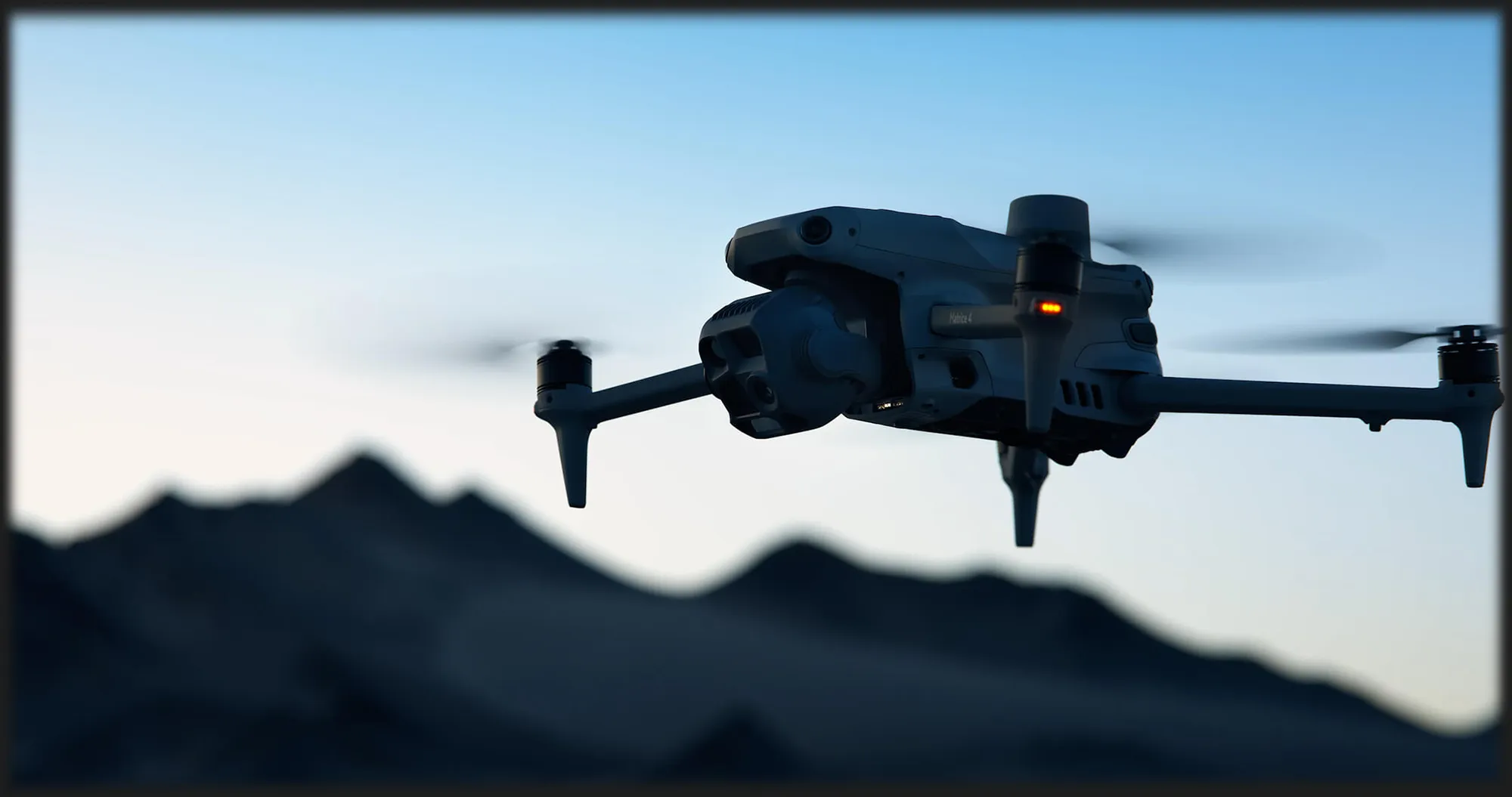 Квадрокоптер DJI Matrice 4E