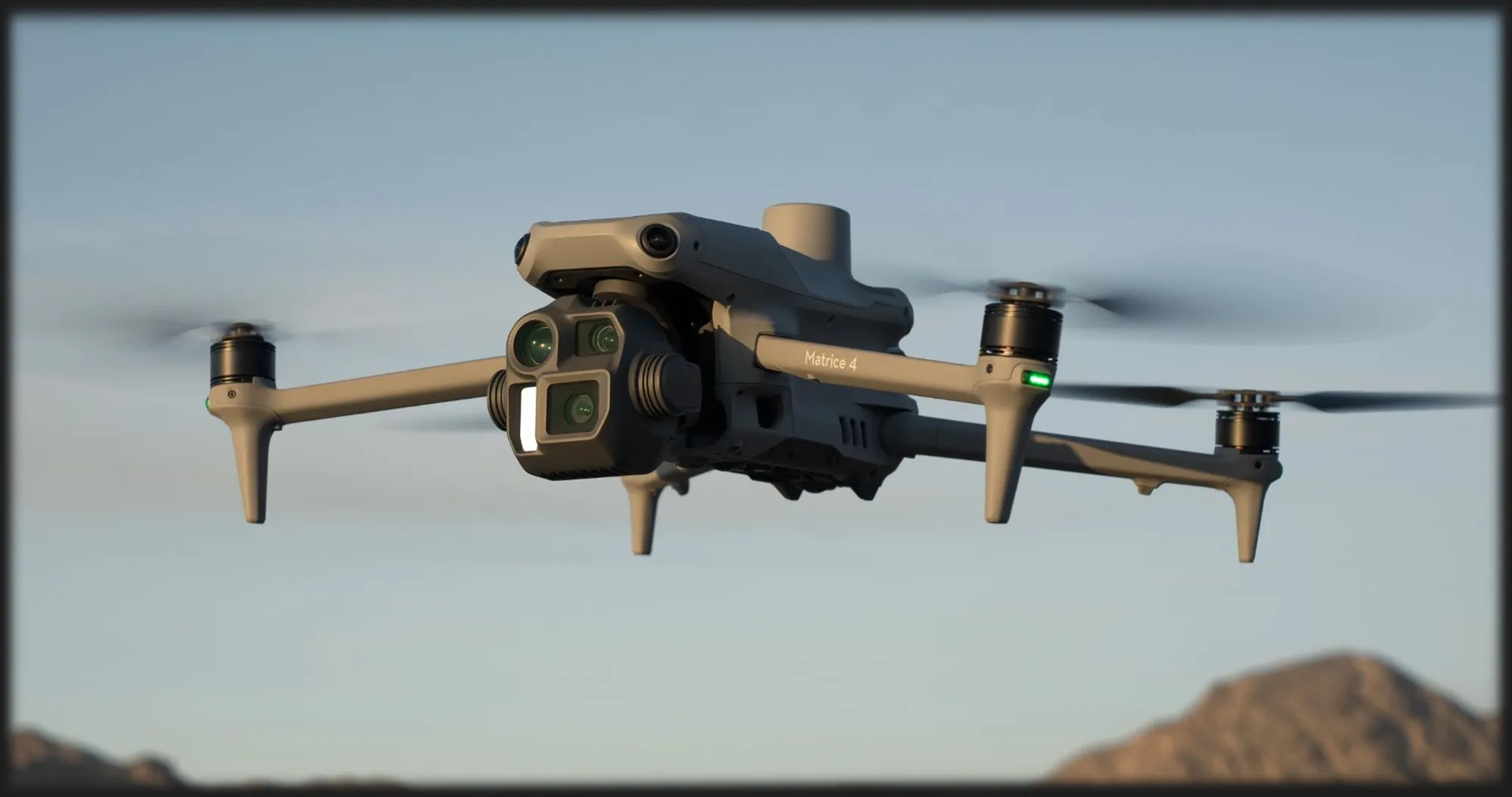 Квадрокоптер DJI Matrice 4E