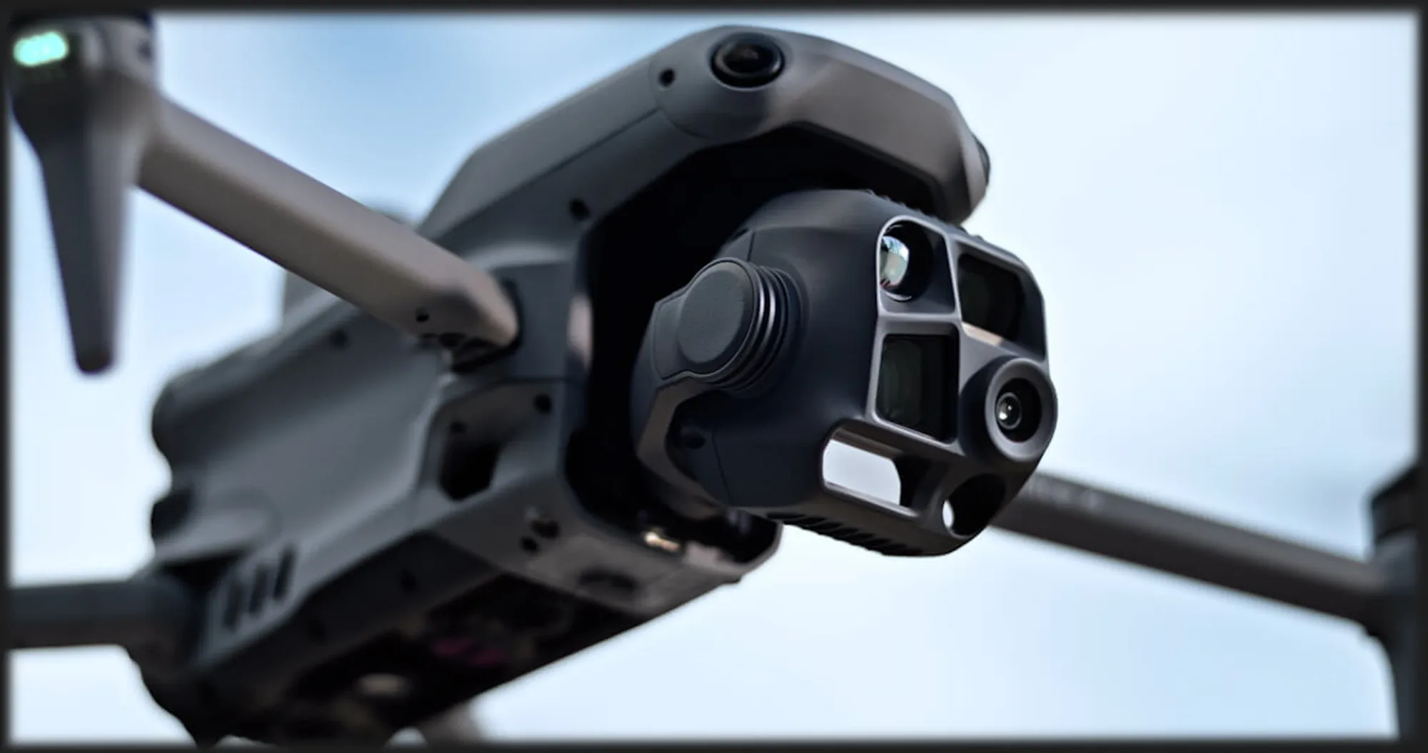 Квадрокоптер DJI Matrice 4E