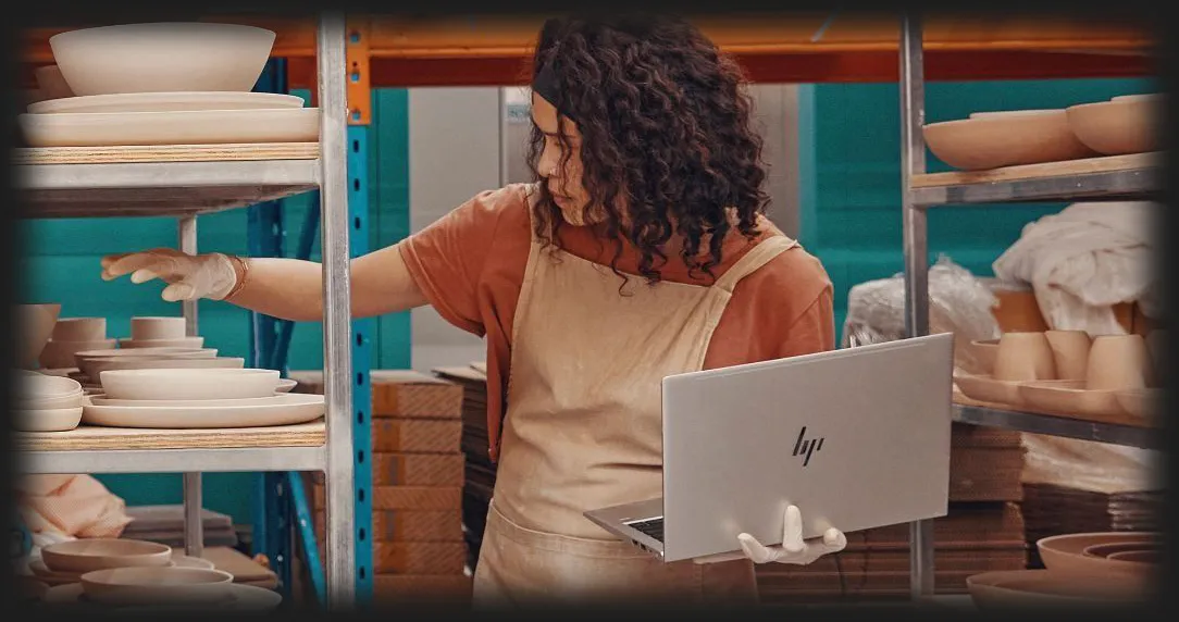 Ноутбук HP EliteBook 640 G10 14" (Intel Core i7/32GB/512GB (SSD)/Intel Iris Xe Graphics) (736K3AV_V6) (UA)