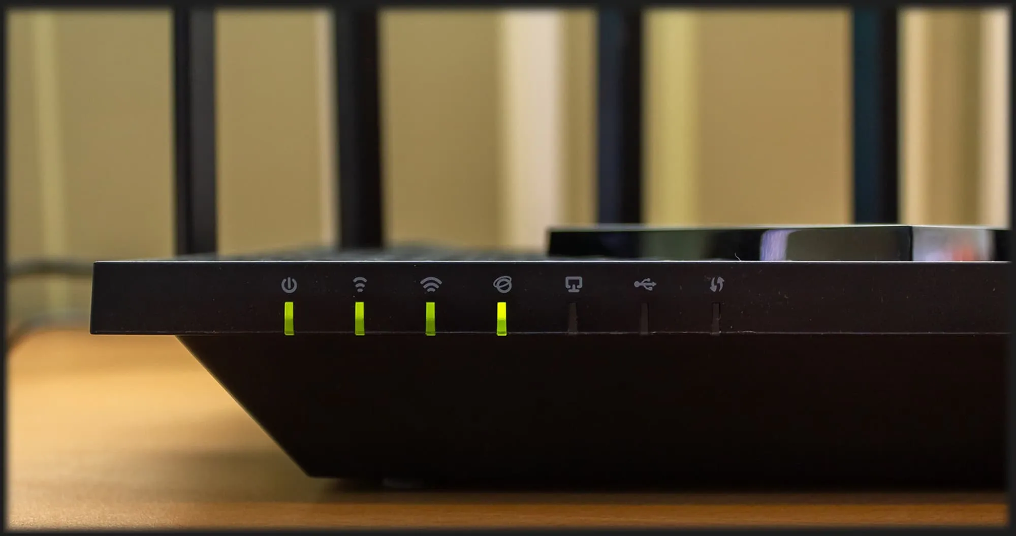 Бездротовий маршрутизатор TP-Link Archer AX73 (Black)