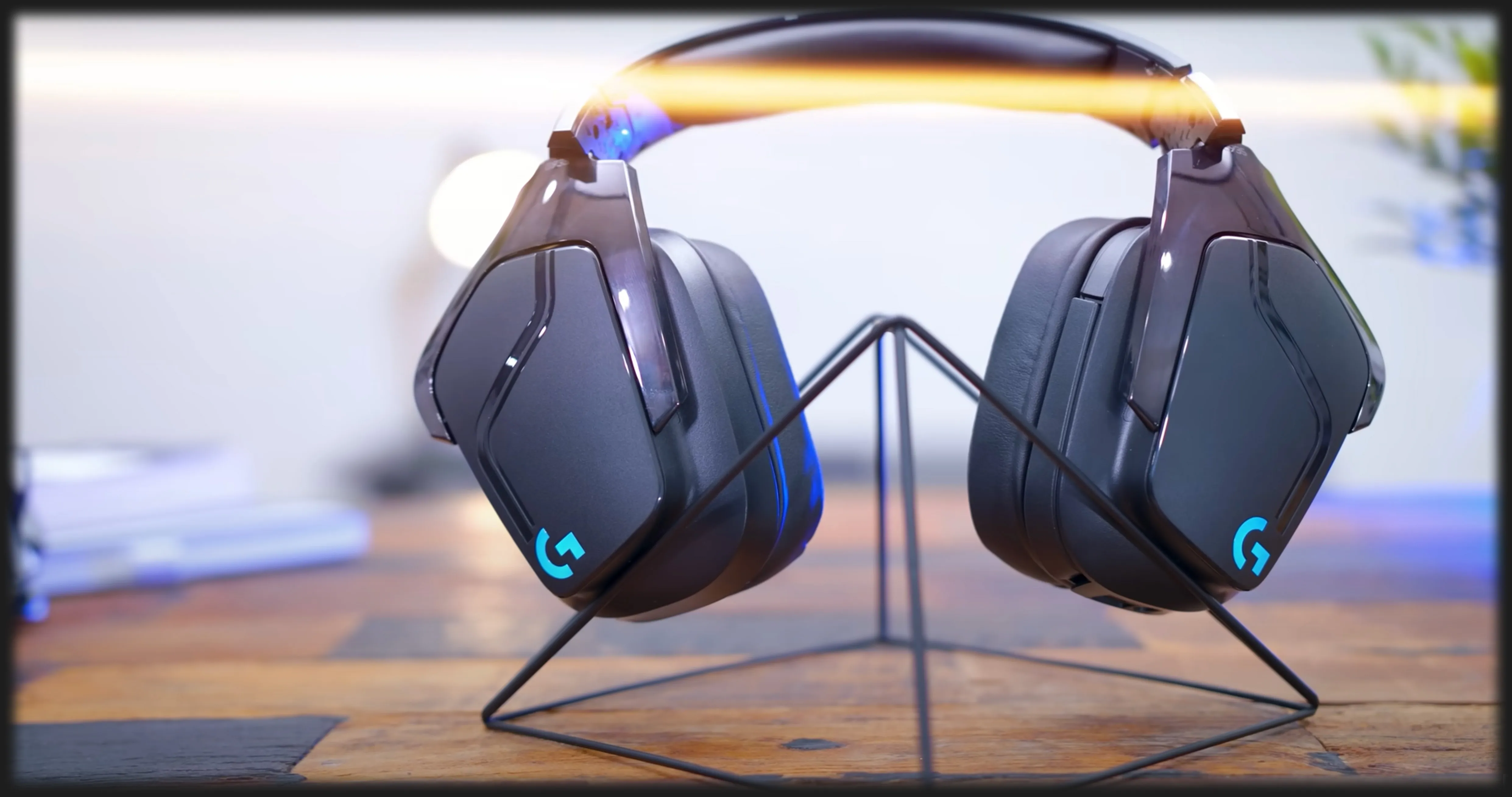 Игровые наушники Logitech G935 Wireless (Black) (EU)