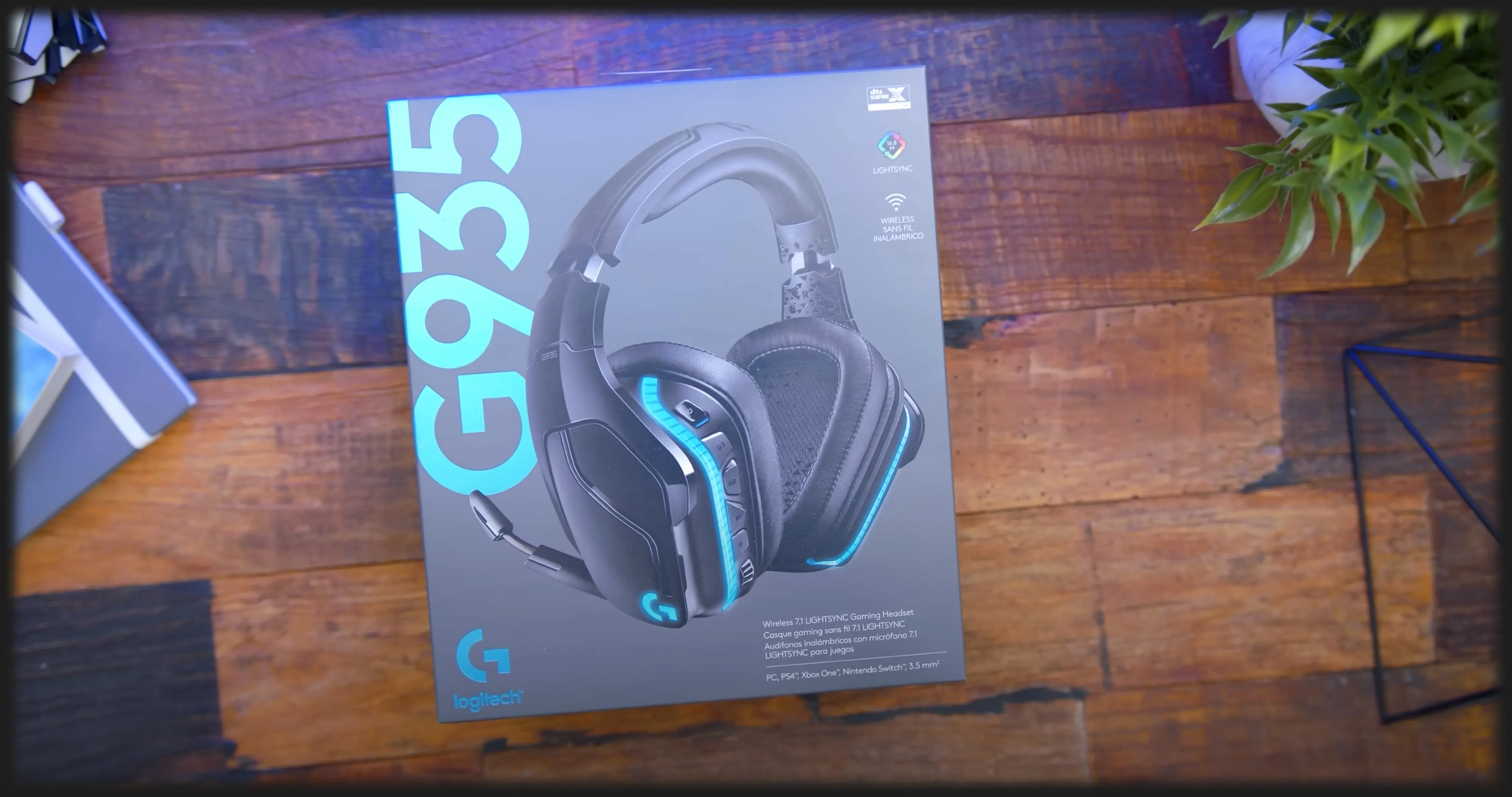 Игровые наушники Logitech G935 Wireless (Black) (EU)