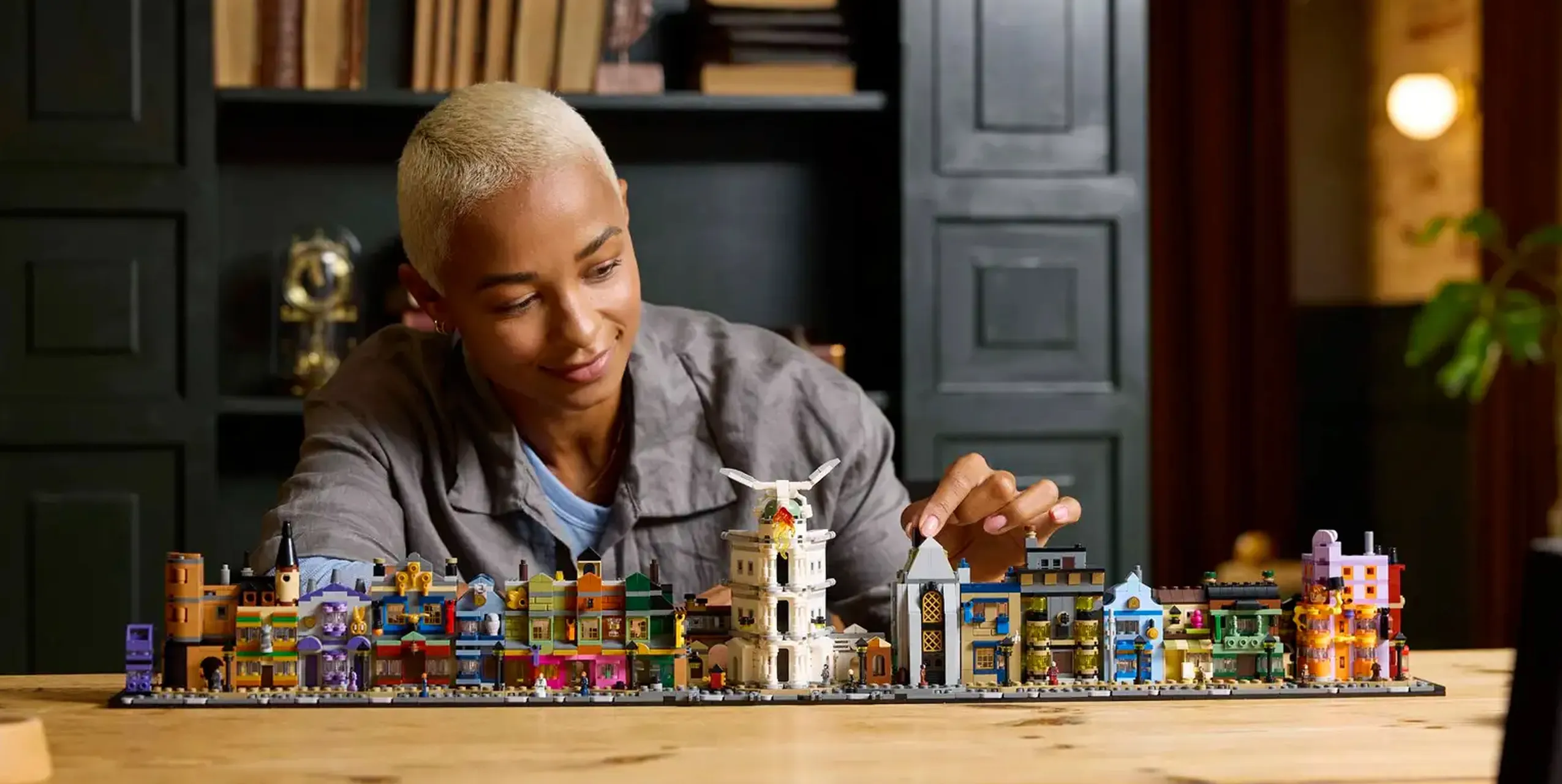 Конструктор LEGO Harry Potter Diagon Alley Wizarding Shops (76444)