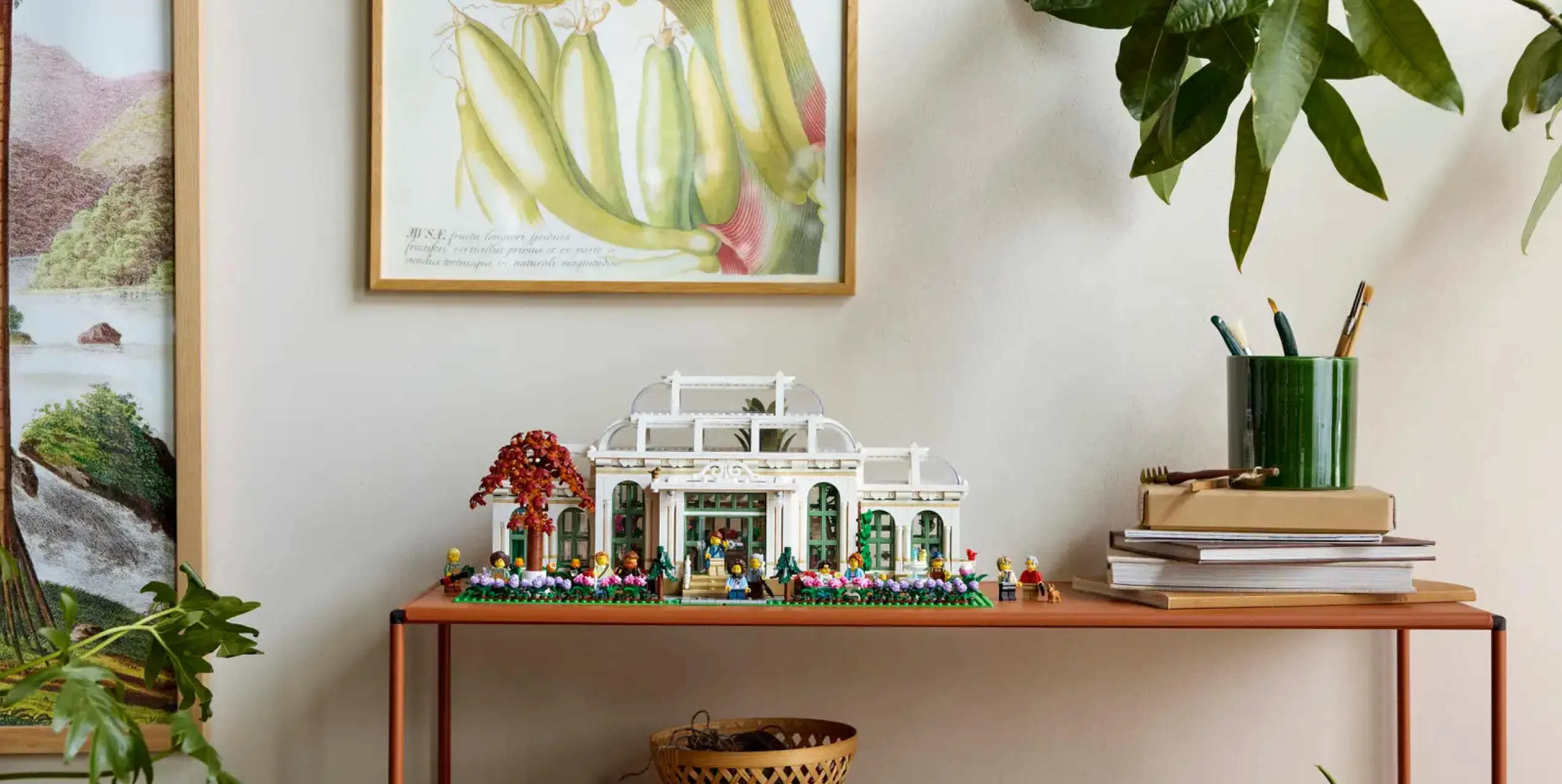 Конструктор LEGO Ideas The Botanical Garden Building Set (21353)
