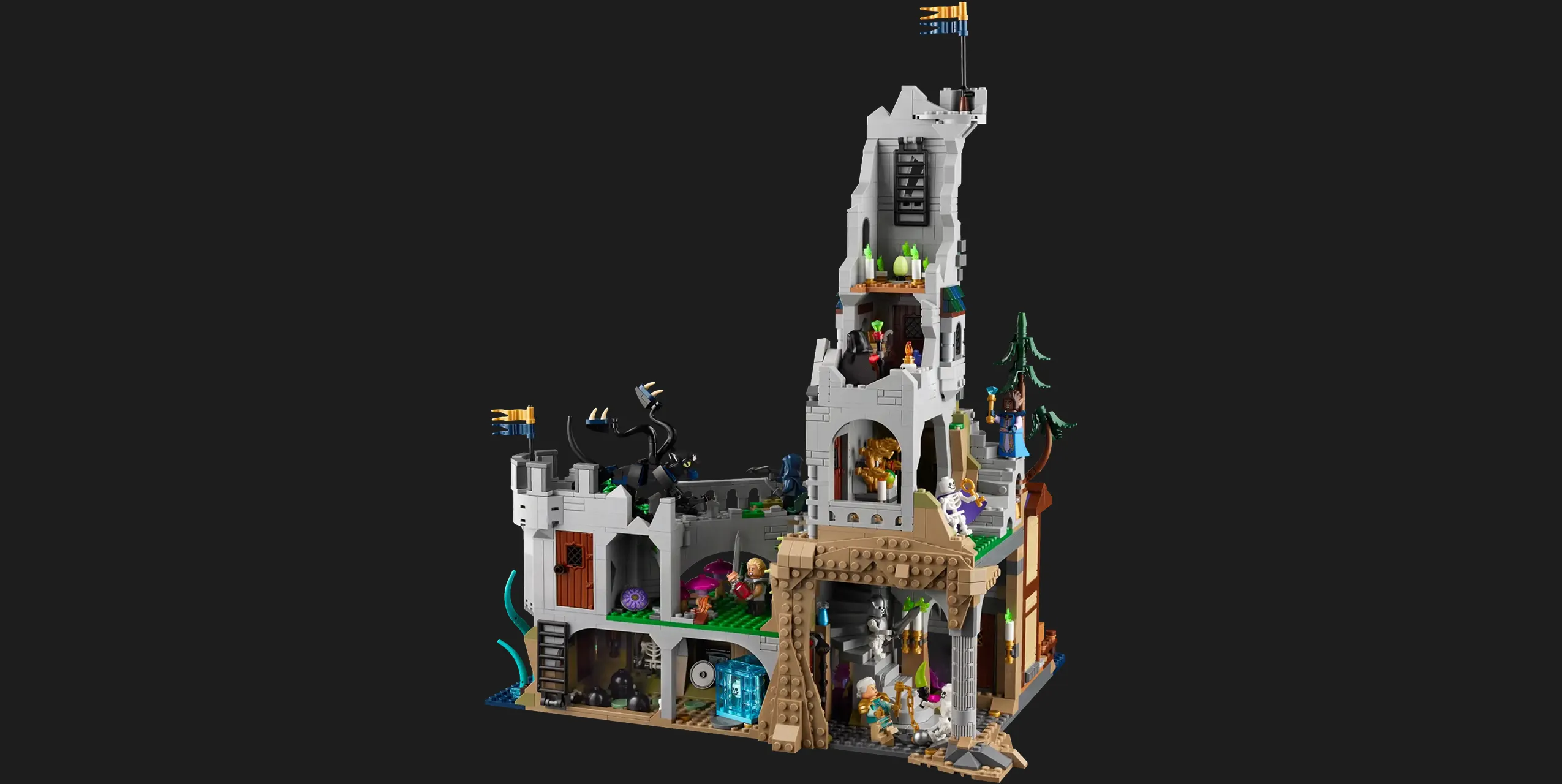Конструктор LEGO Ideas Dungeons & Dragons Red Dragon's Tale (21348)