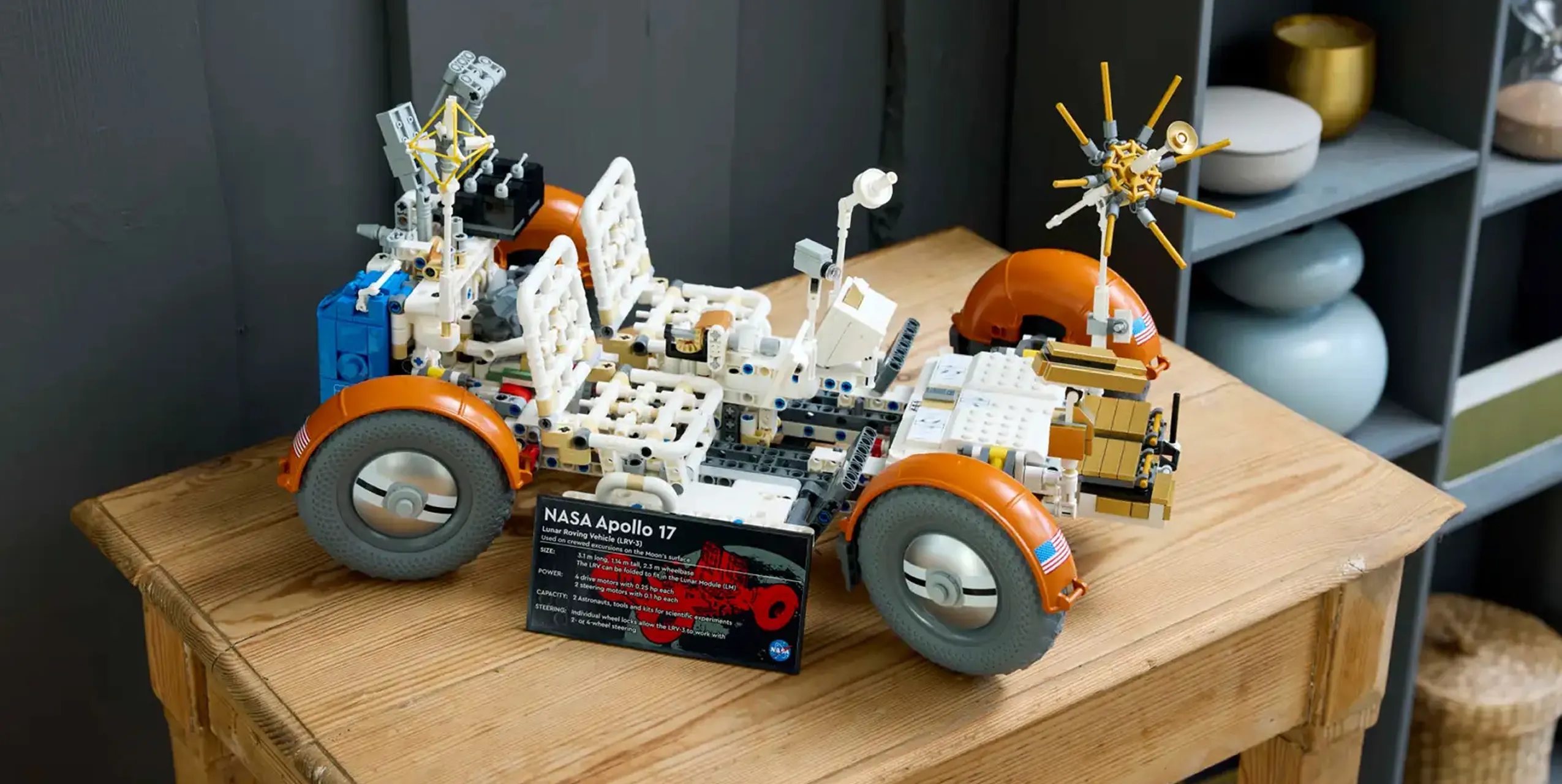 Конструктор LEGO Technic NASA Apollo Lunar Roving Vehicle-Lrv (42182)