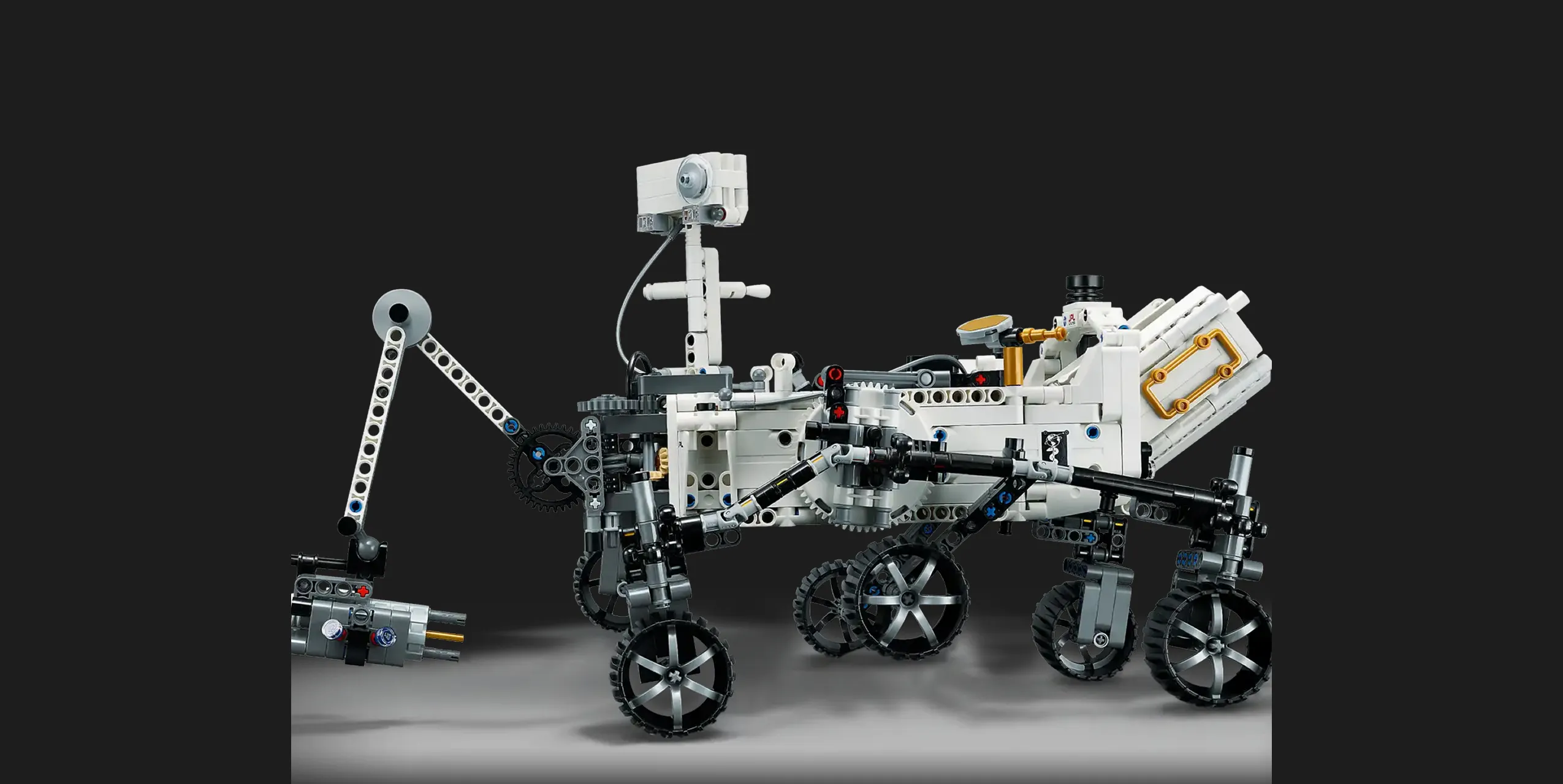 Конструктор LEGO Technic NASA Mars Rover Perseverance (42158)