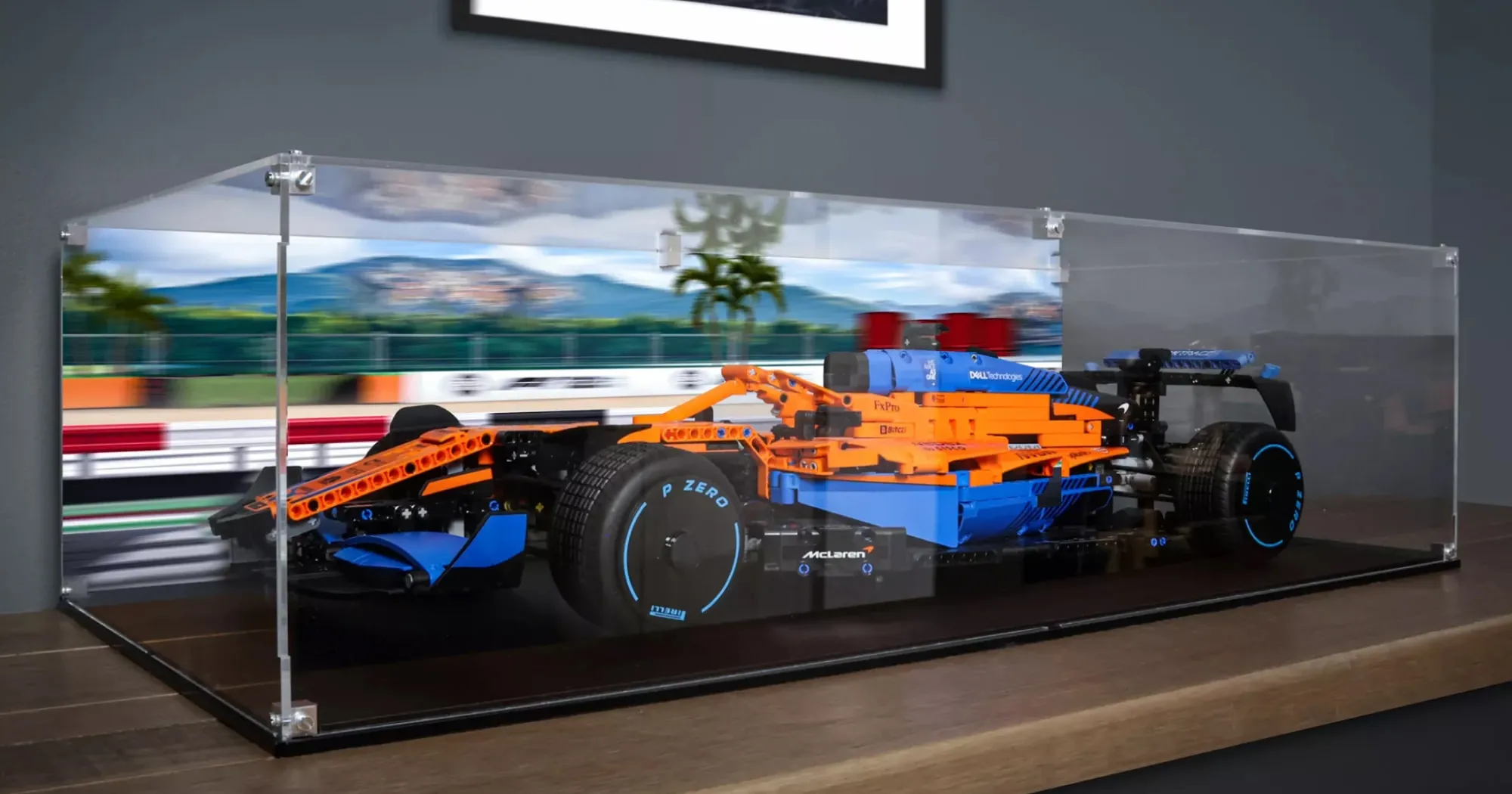Конструктор LEGO Technic McLaren Formula 1 Racing Car (42141)