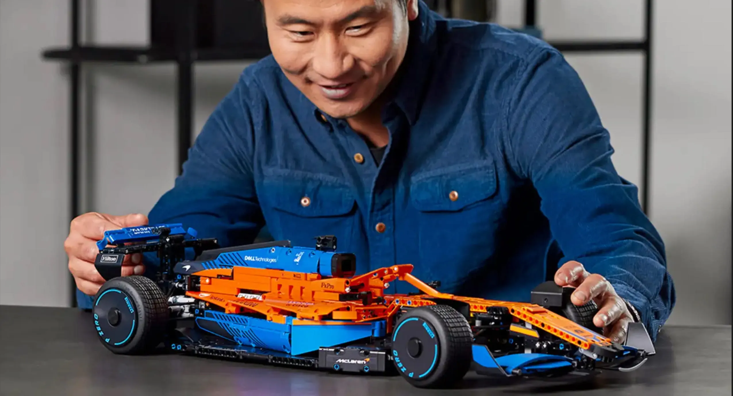 Конструктор LEGO Technic McLaren Formula 1 Racing Car (42141)