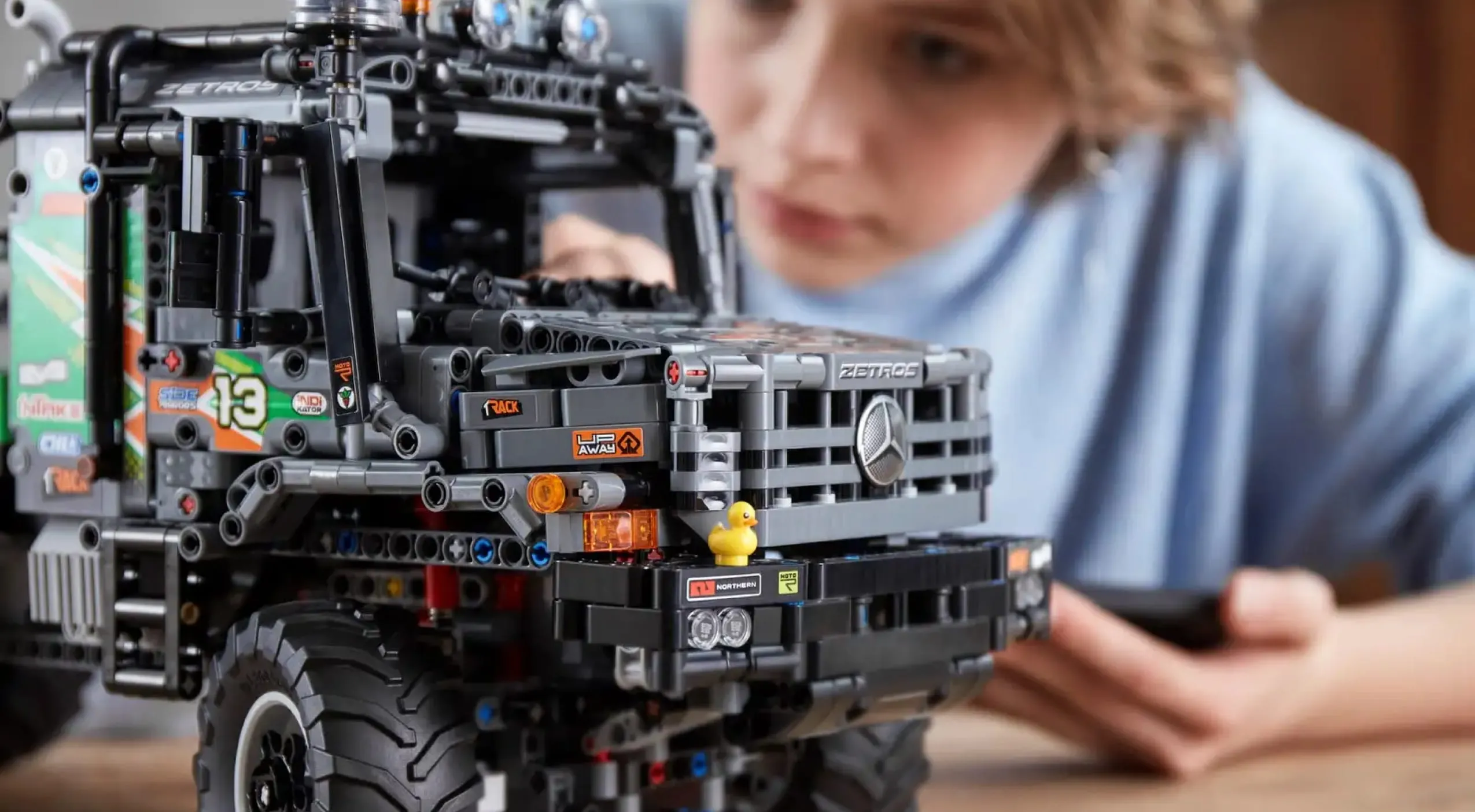 Конструктор LEGO Technic Mercedes-Benz 4x4 Zetros Trial Truck (42129)