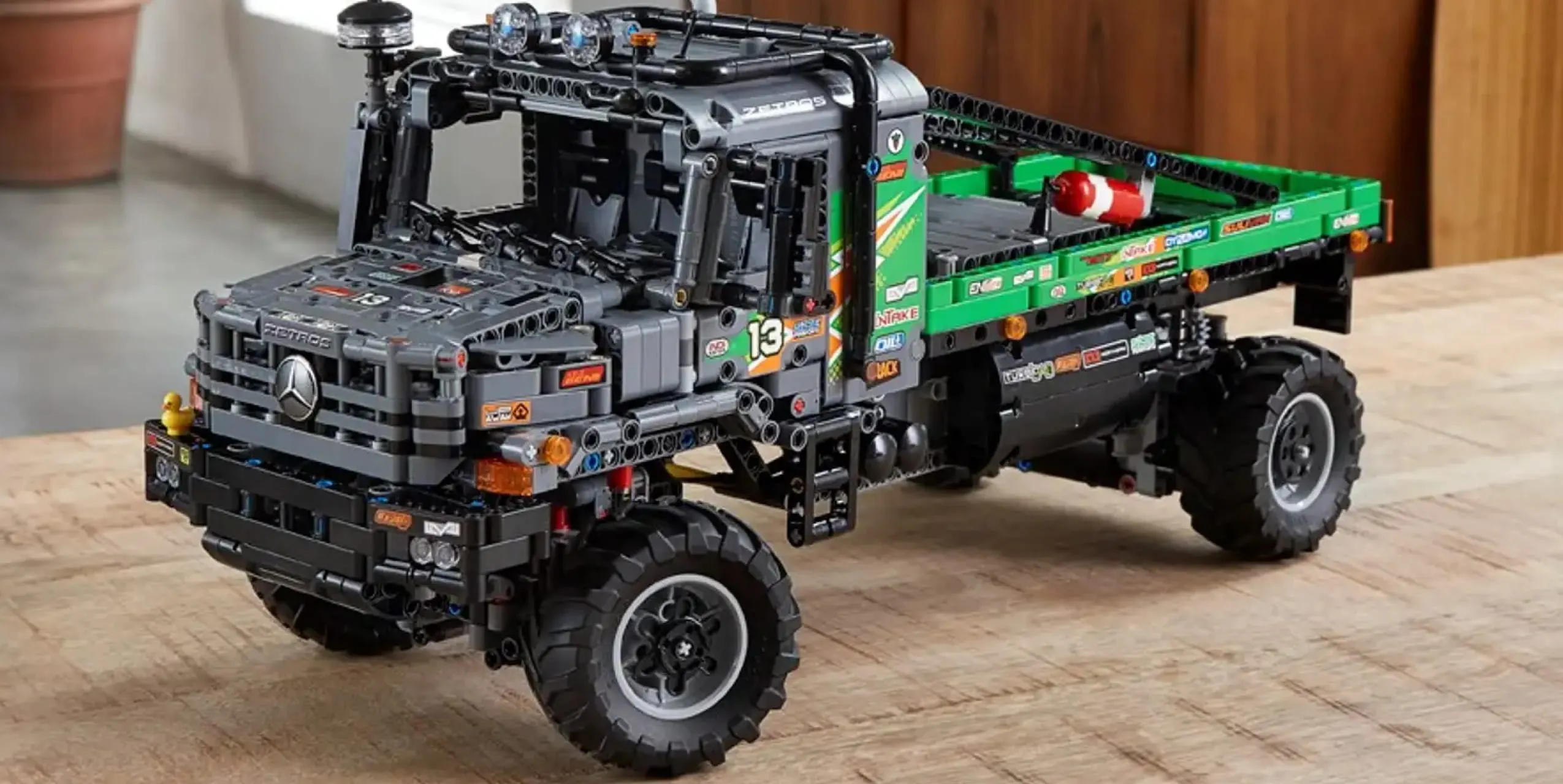 Конструктор LEGO Technic Mercedes-Benz 4x4 Zetros Trial Truck (42129)