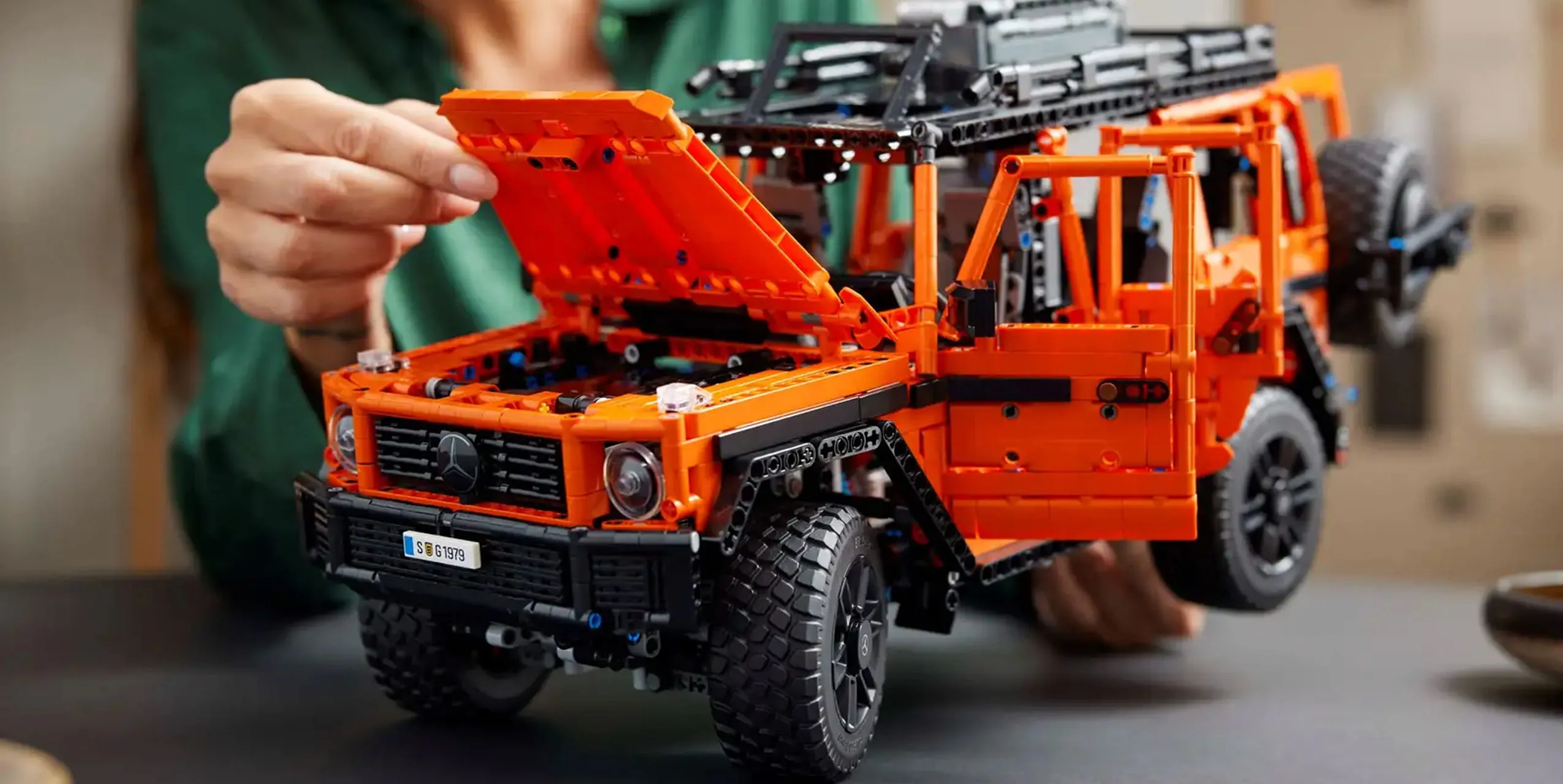 Конструктор LEGO Technic Mercedes-Benz G 500 Professional Line (42177)