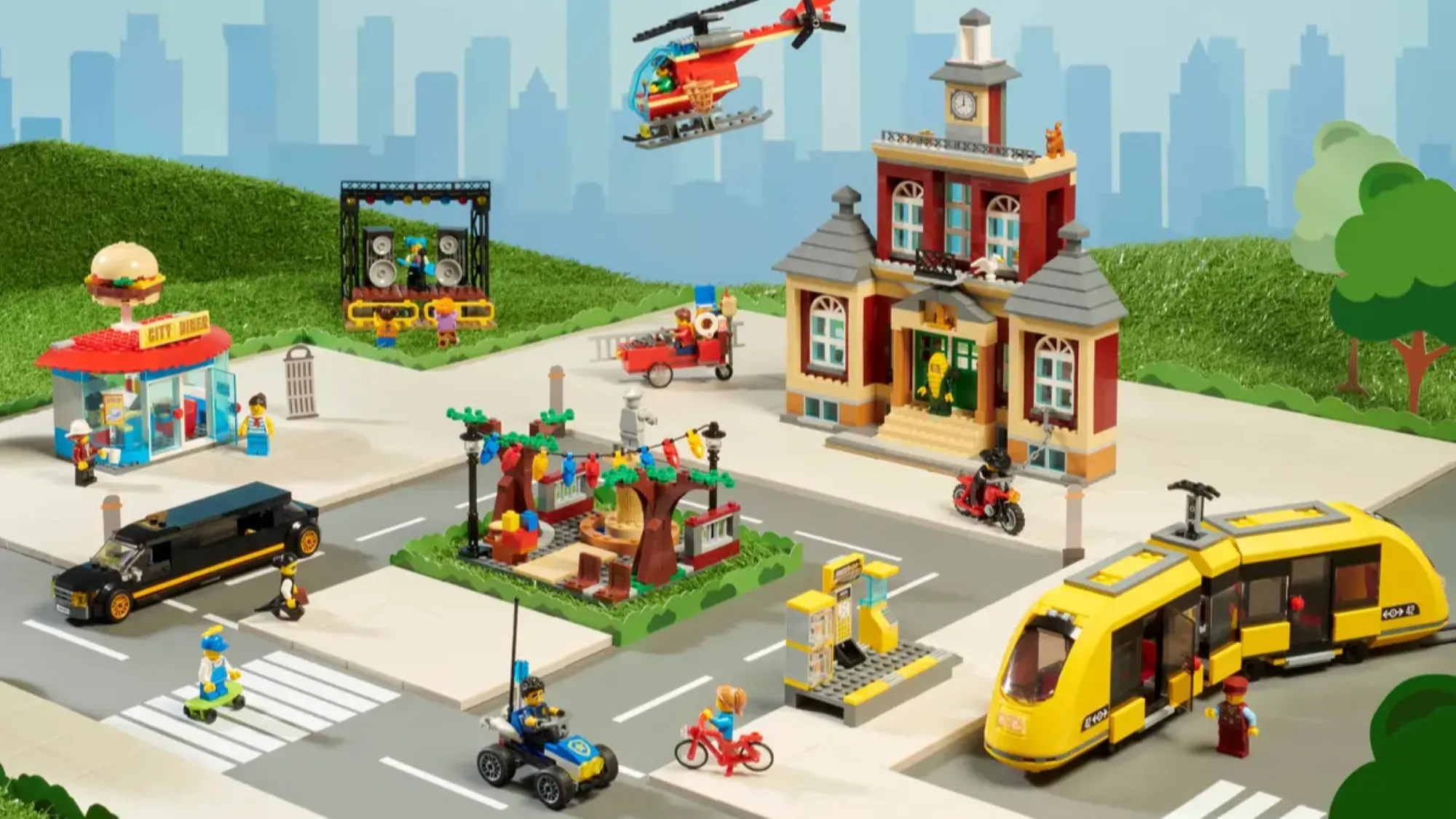 Конструктор LEGO City Main Square (60271)