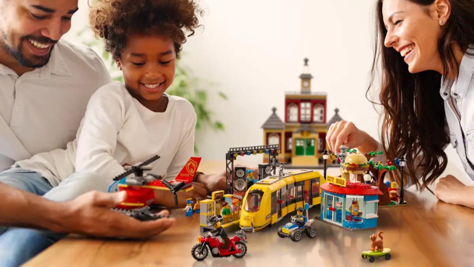 Конструктор LEGO City Main Square (60271)