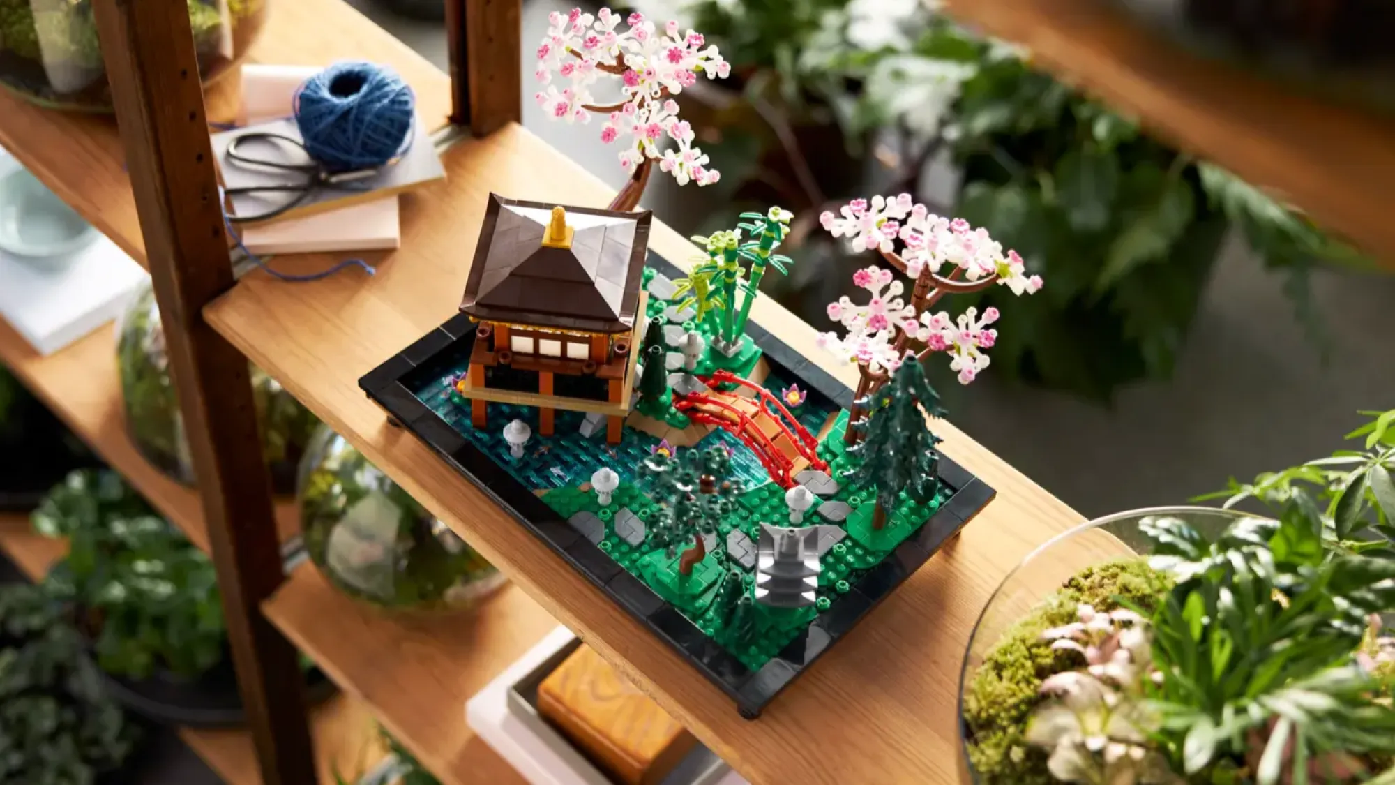 Конструктор LEGO Icons Tranquil Garden (10315)