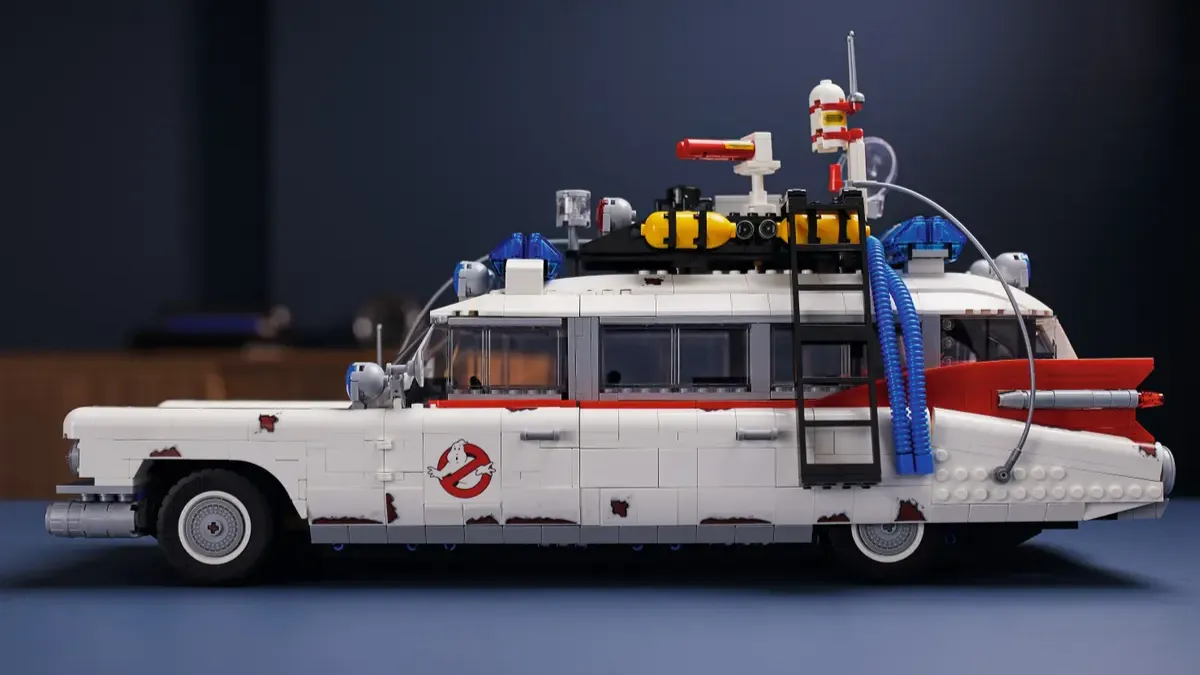 Конструктор LEGO Icons Ghostbusters Ecto-1 (10274)