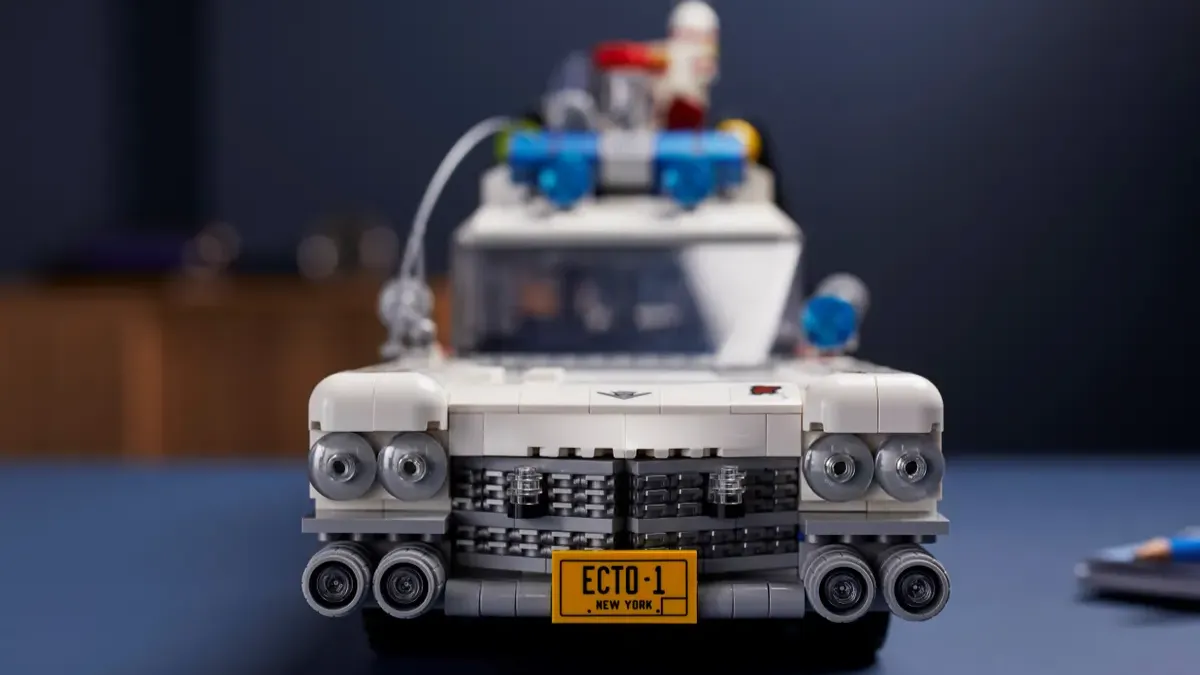 Конструктор LEGO Icons Ghostbusters Ecto-1 (10274)