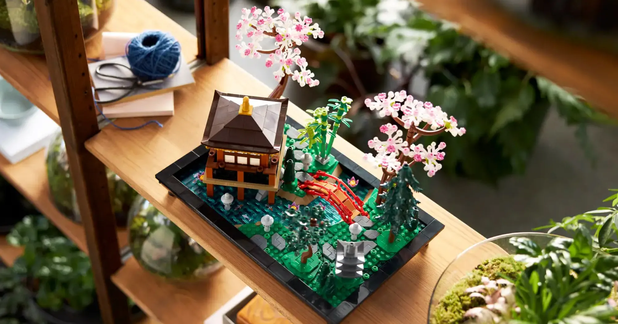 LEGO Icons