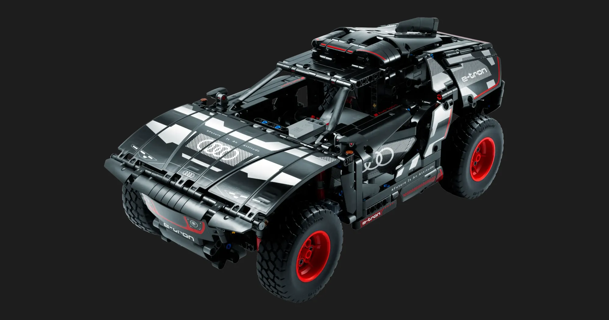 Конструктор LEGO Technic Audi RS Q e-tron (42160)