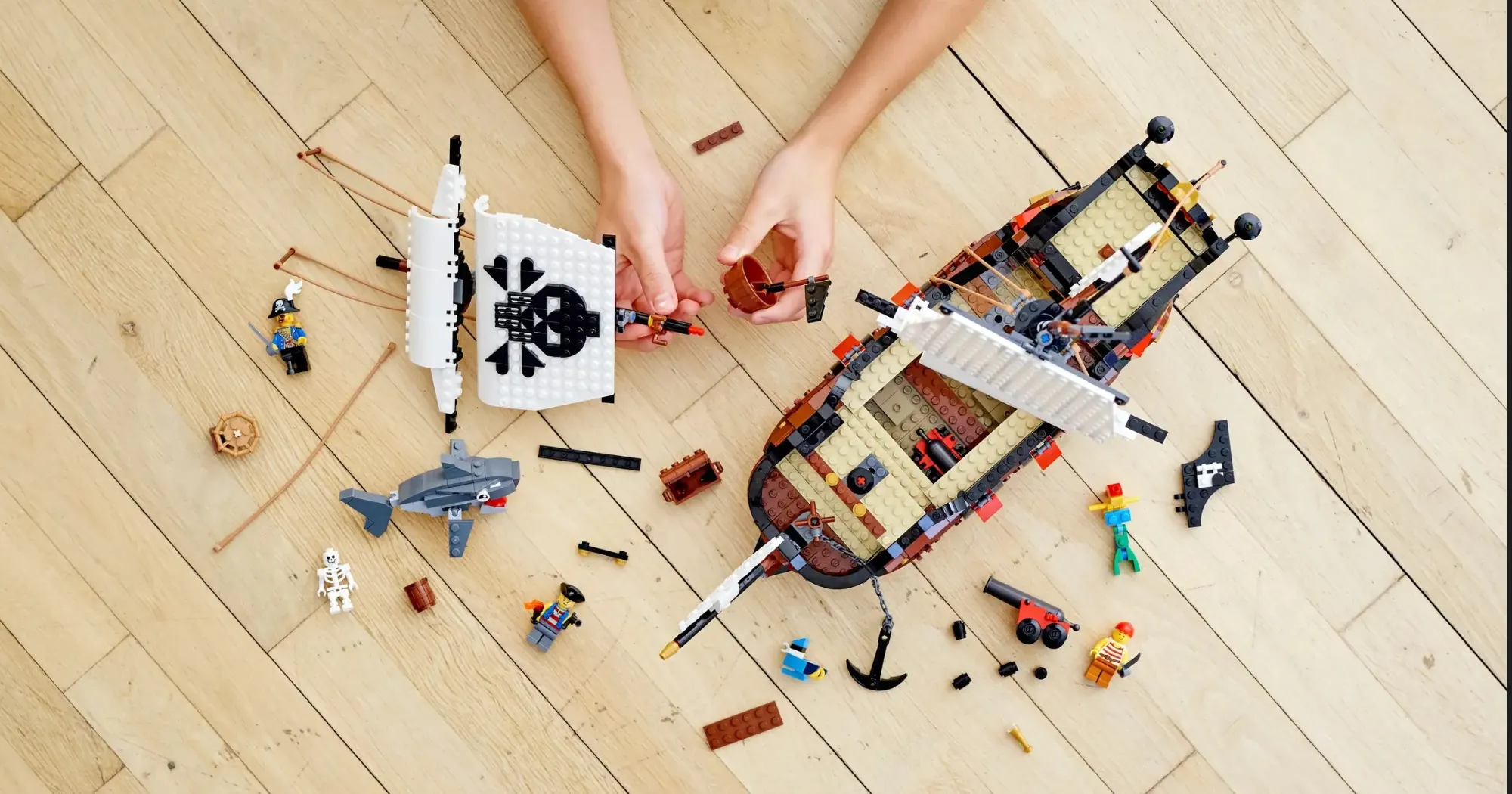 Конструктор LEGO Creator Піратський корабель (31109)