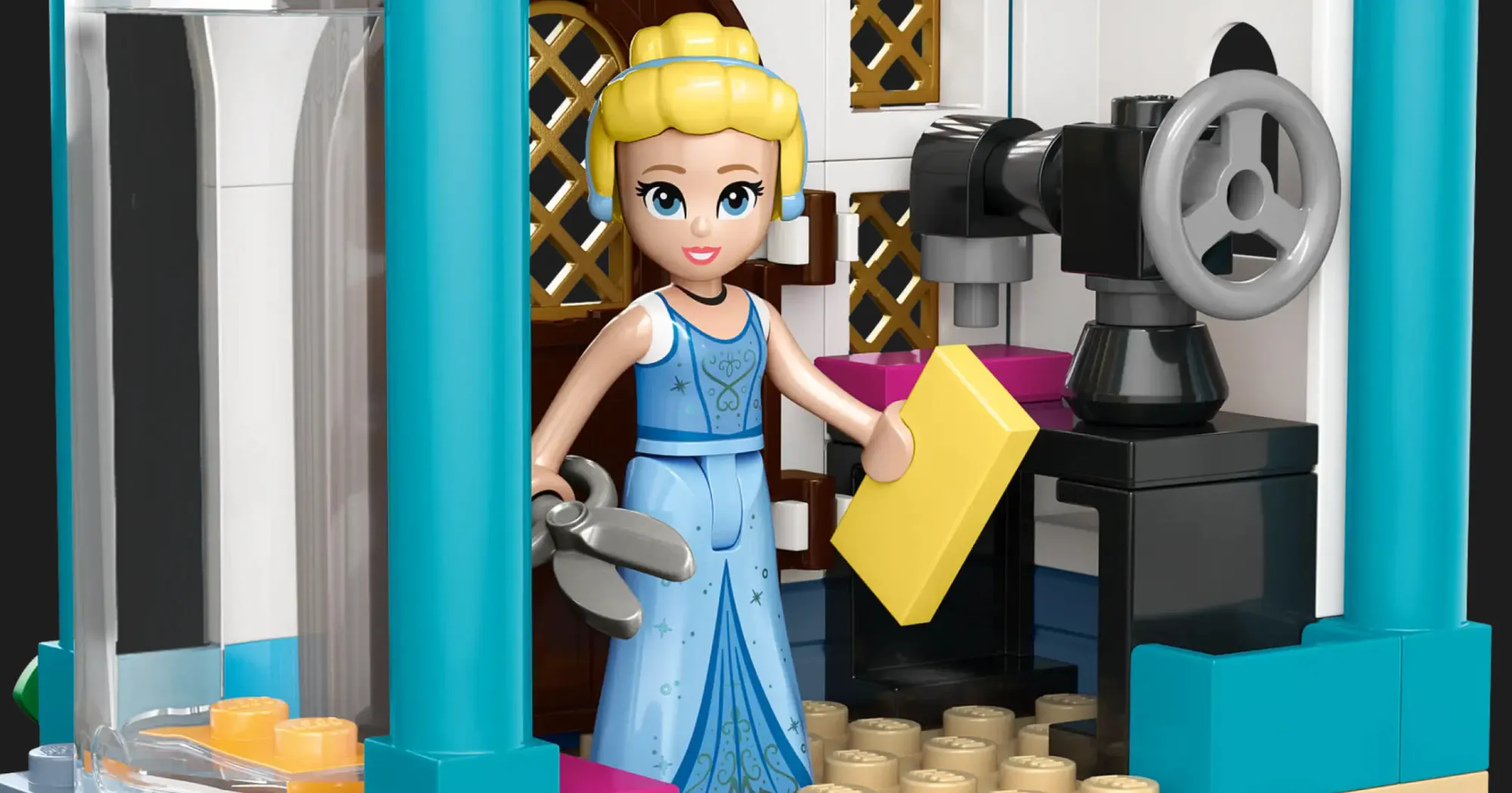 Конструктор LEGO Disney Princess Market Adventure (43246)
